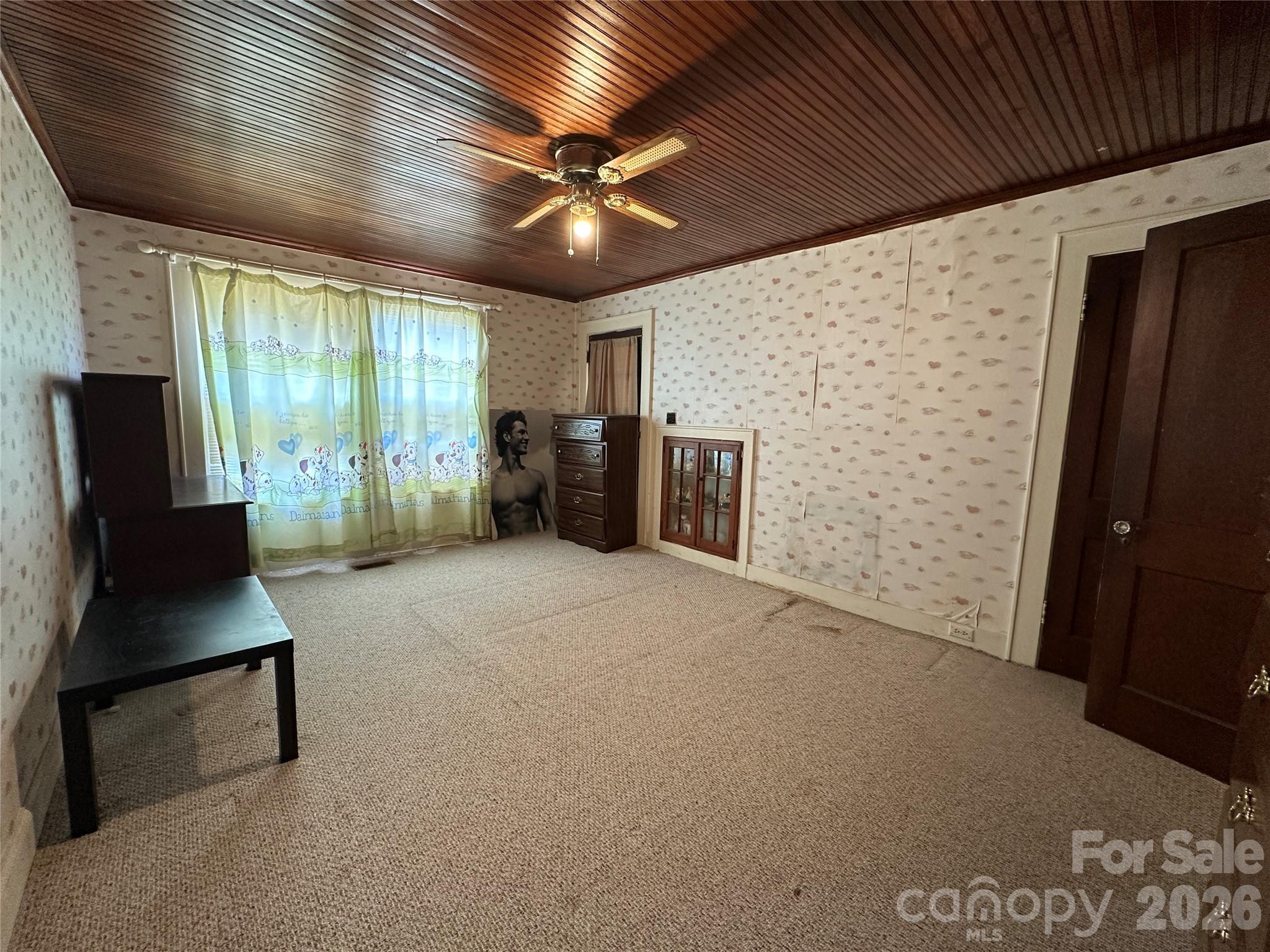 Single Family Residence at 502 Connelly Springs Road SW, Lenoir, photo 14 of 22