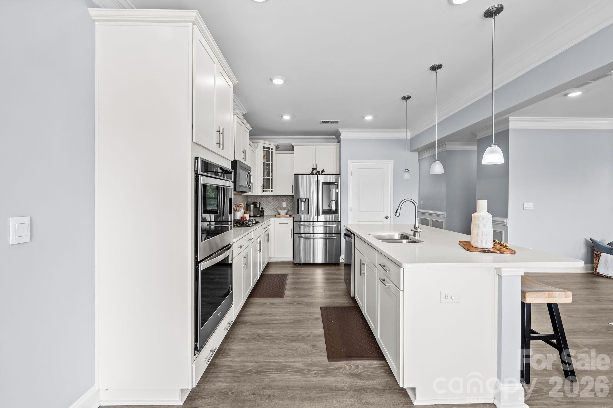 Single Family Residence at 645 Belle Grove Drive, Clover, photo 21 of 42