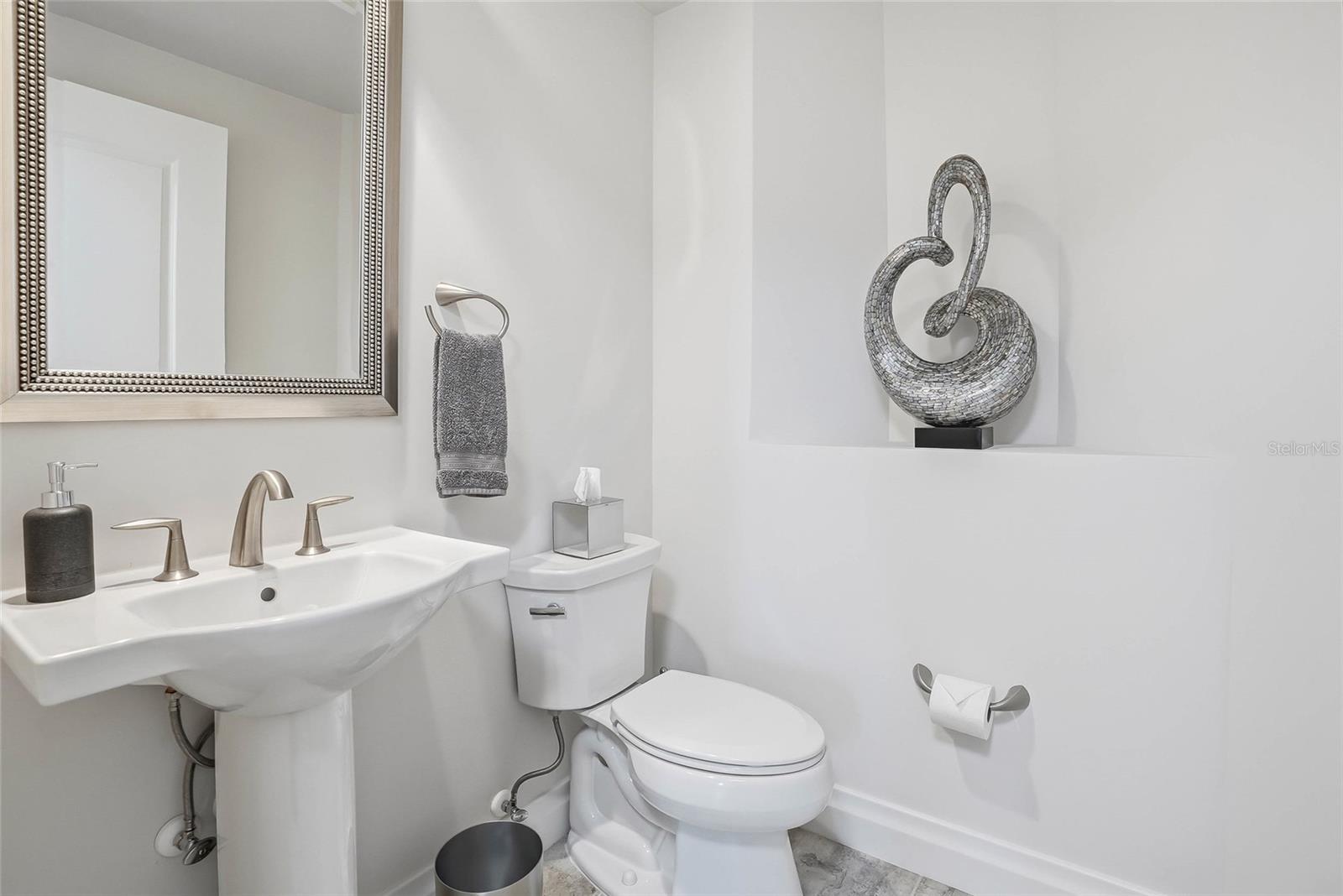 Convenient powder bath off the main living area. - 650 COLLANY RD #401, TIERRA VERDE
