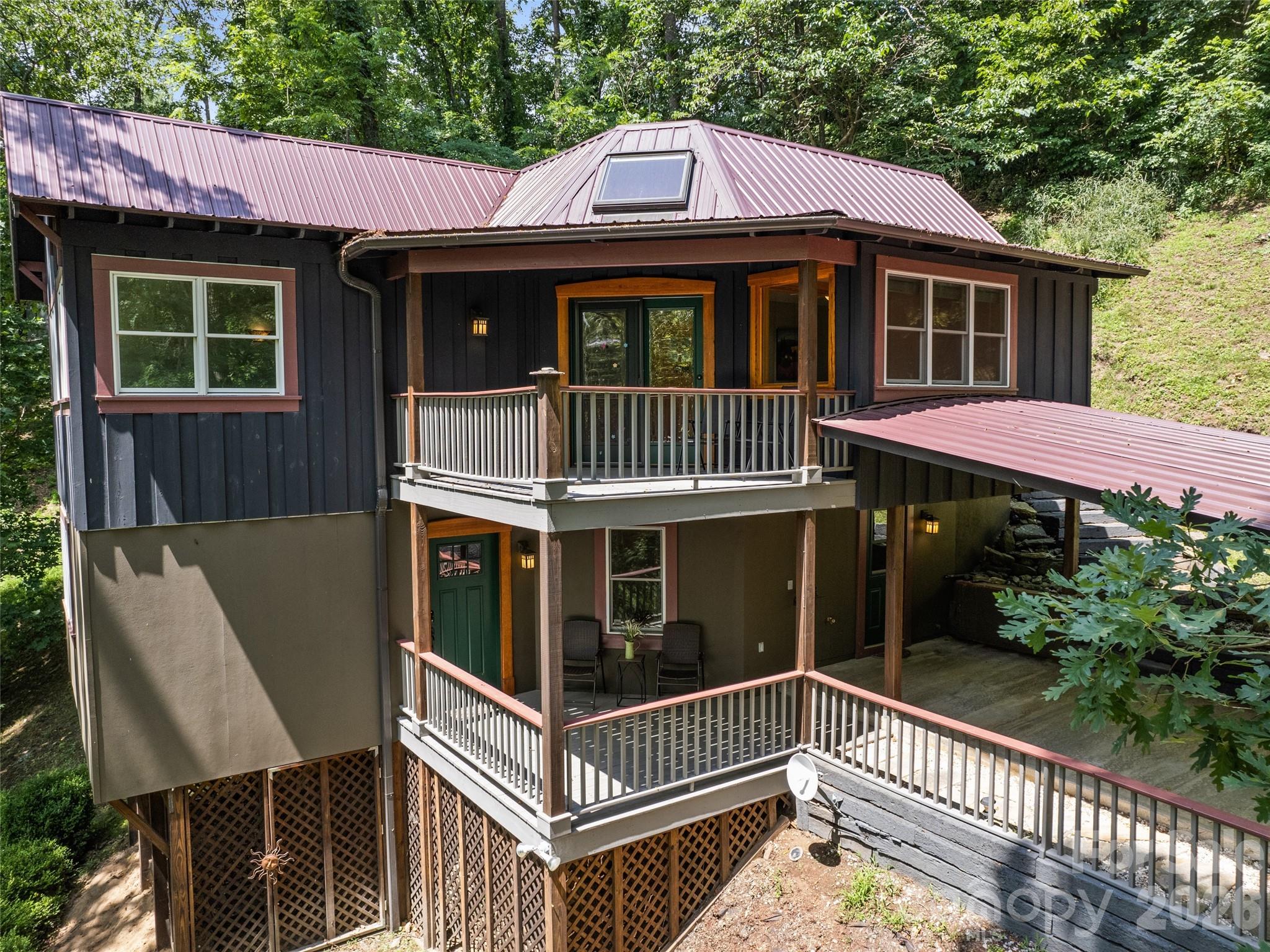 Single Family Residence at 145 Hiaway Trail, Clyde, photo 4 of 42