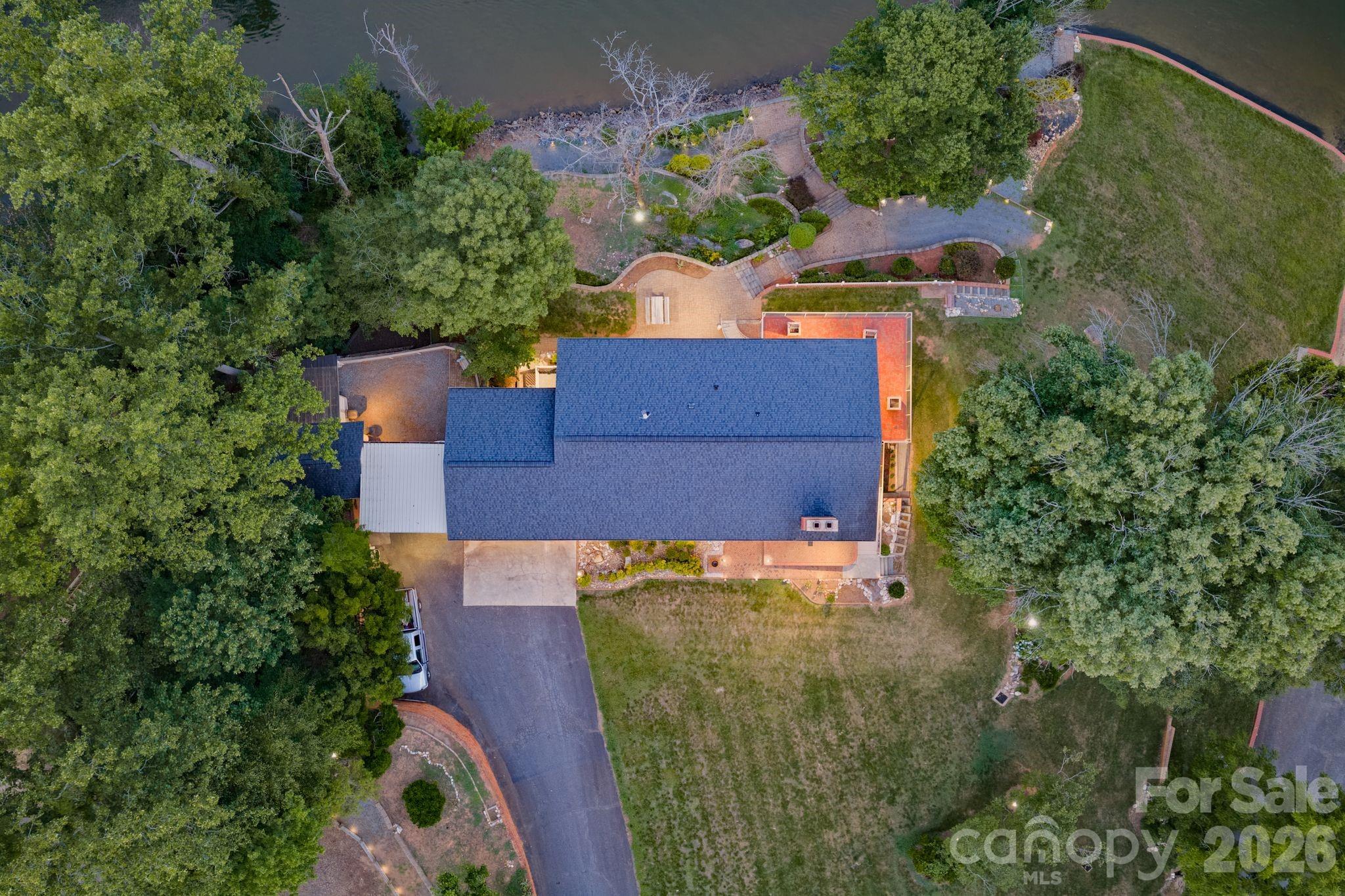Single Family Residence at 6296 Southlake Drive, Hickory, photo 14 of 48
