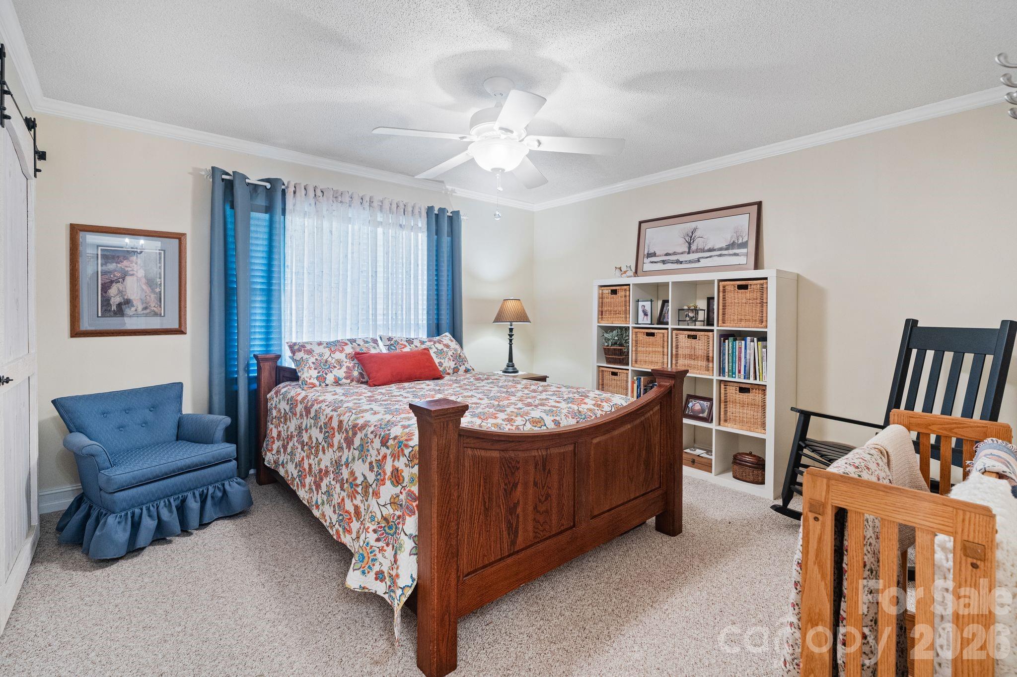 Single Family Residence at 6296 Southlake Drive, Hickory, photo 26 of 48