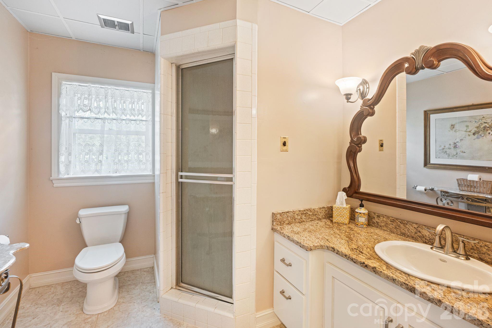Single Family Residence at 6296 Southlake Drive, Hickory, photo 35 of 48