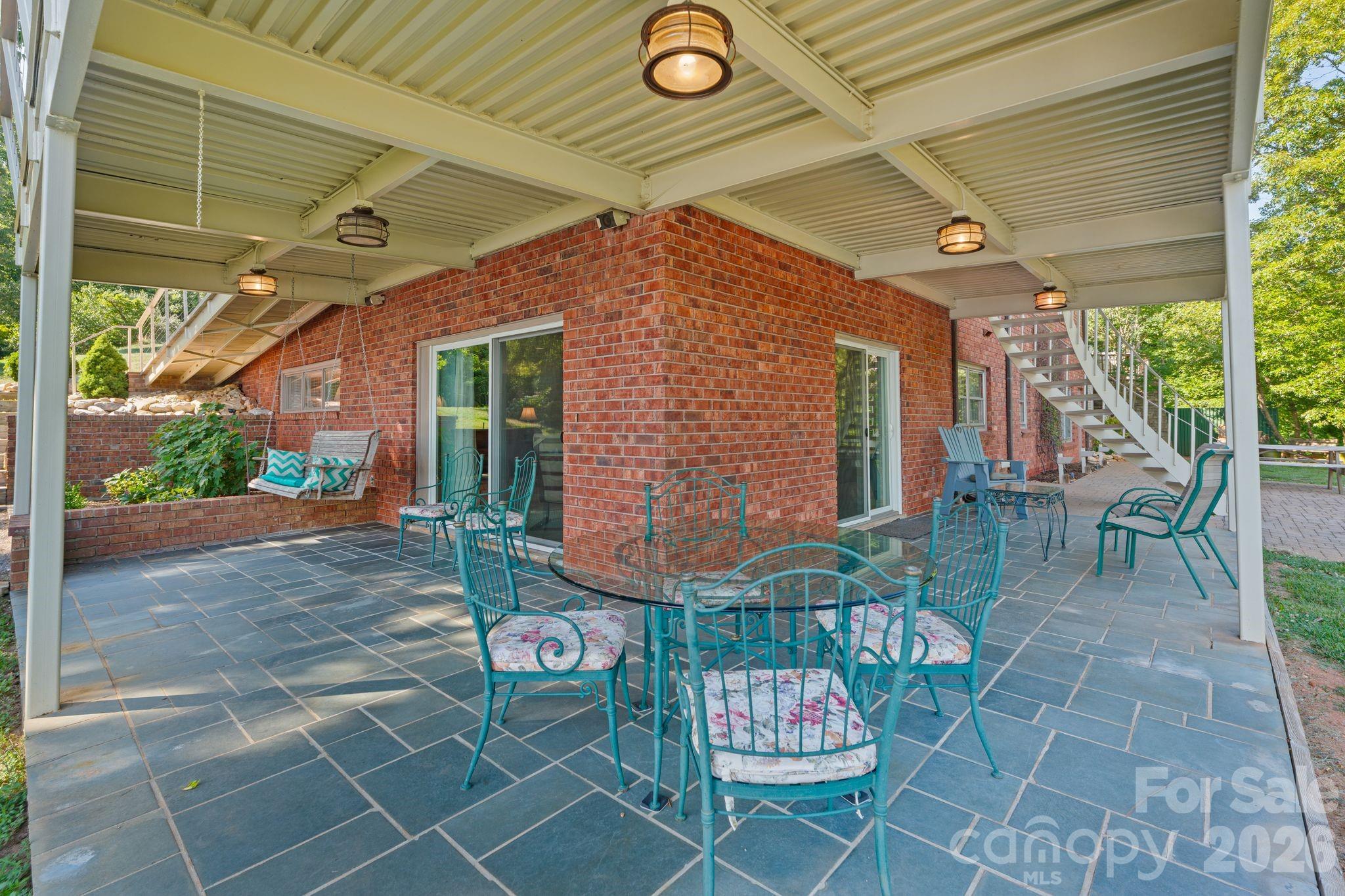 Single Family Residence at 6296 Southlake Drive, Hickory, photo 43 of 48