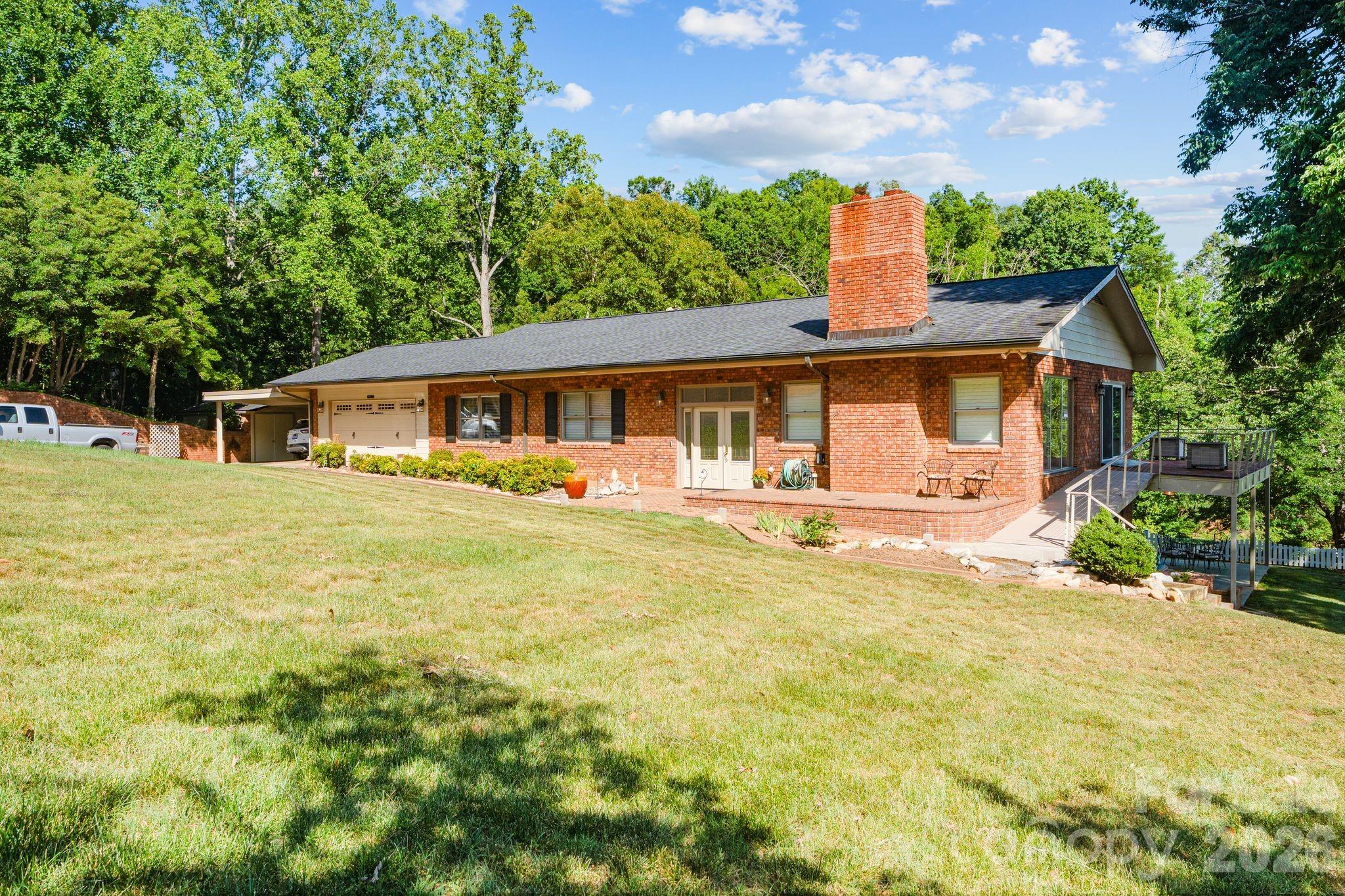 Single Family Residence at 6296 Southlake Drive, Hickory, photo 48 of 48
