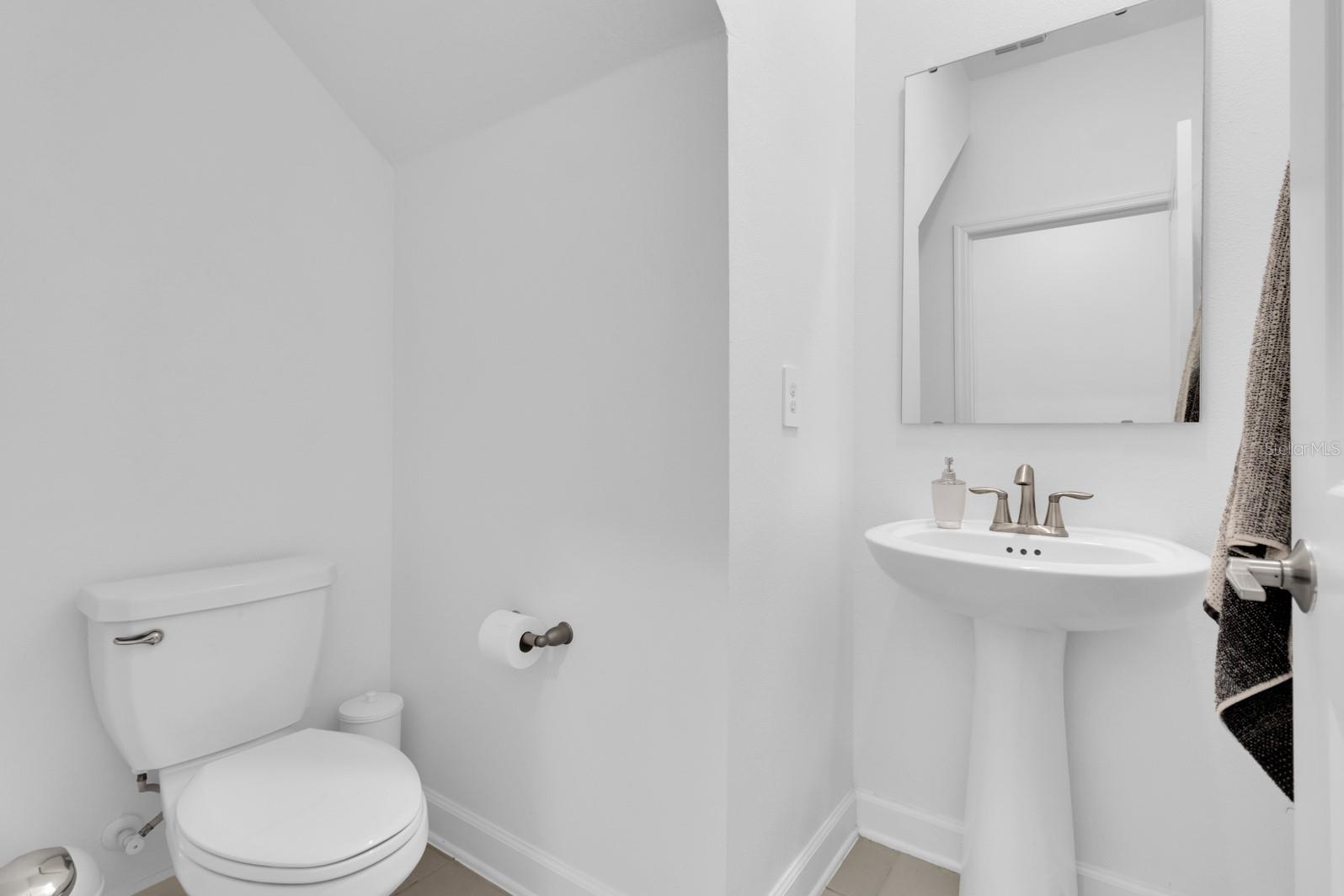 Single Family Residence at 4064 REDBRIDGE LOOP, DAVENPORT, photo 10 of 60