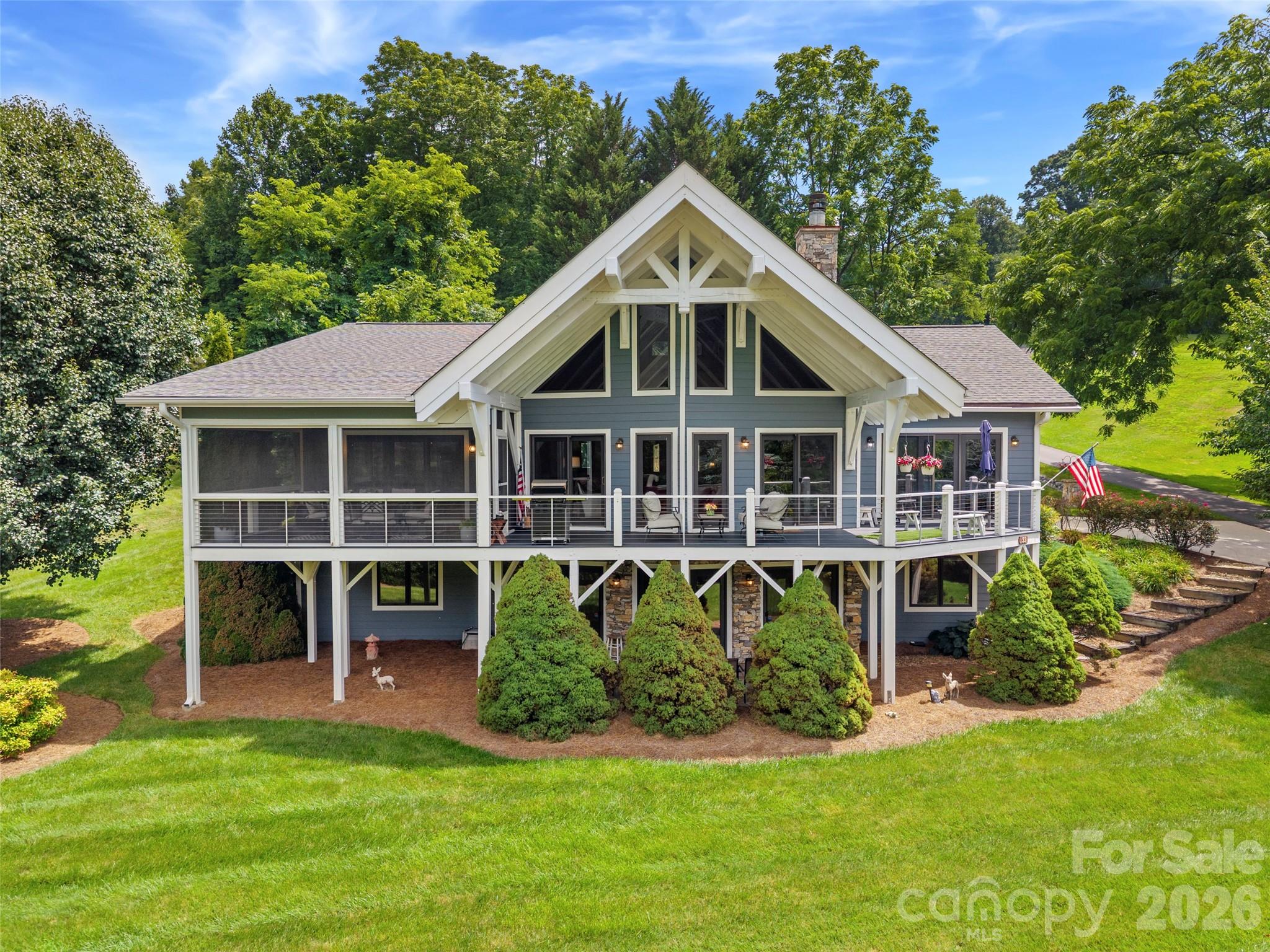 Single Family Residence at 33 Banker Drive, Waynesville, photo 2 of 40
