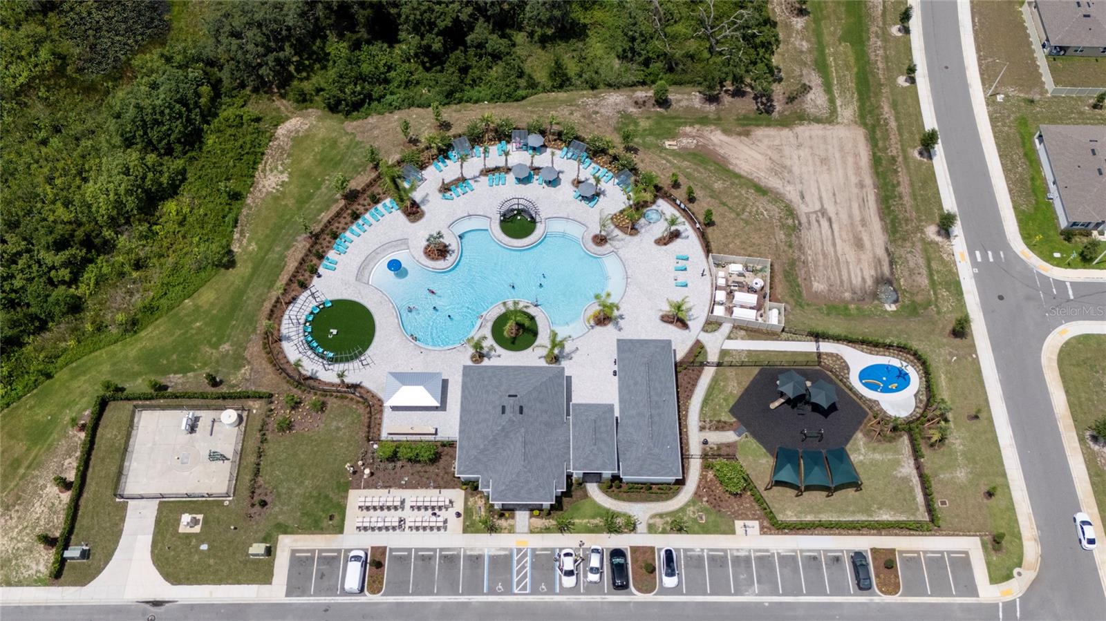 Pool - 698 PARK PLACE BLVD, DAVENPORT