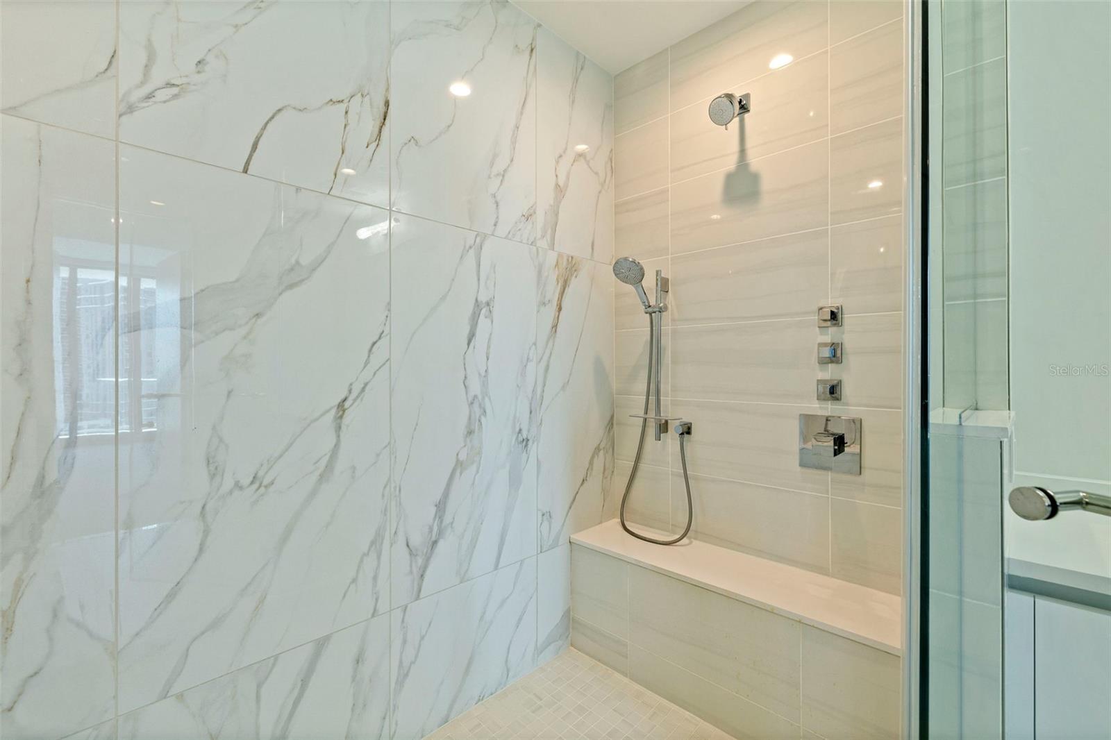 Condominium at 400 CENTRAL AVE #1105, ST PETERSBURG, photo 30 of 88