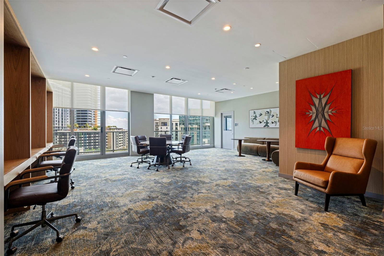 Condominium at 400 CENTRAL AVE #1105, ST PETERSBURG, photo 70 of 88