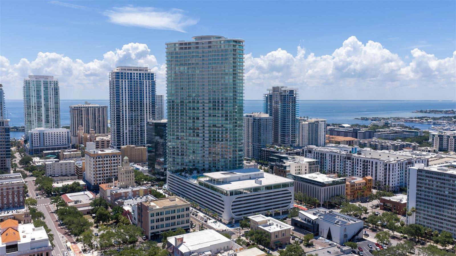 Condominium at 400 CENTRAL AVE #1105, ST PETERSBURG, photo 81 of 88