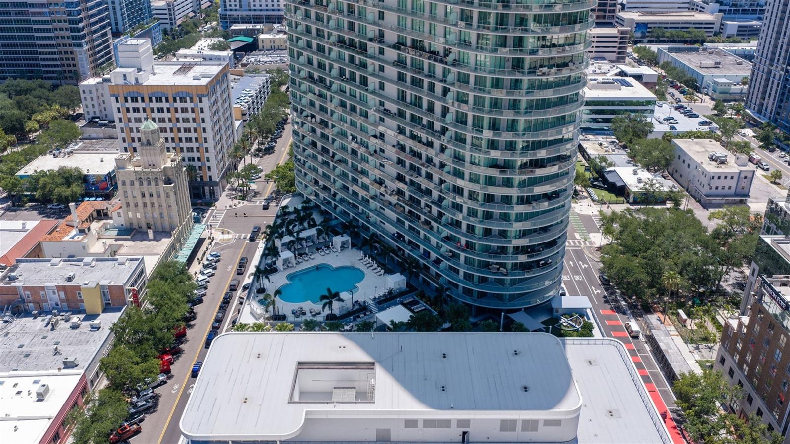 Condominium at 400 CENTRAL AVE #1105, ST PETERSBURG, photo 84 of 88
