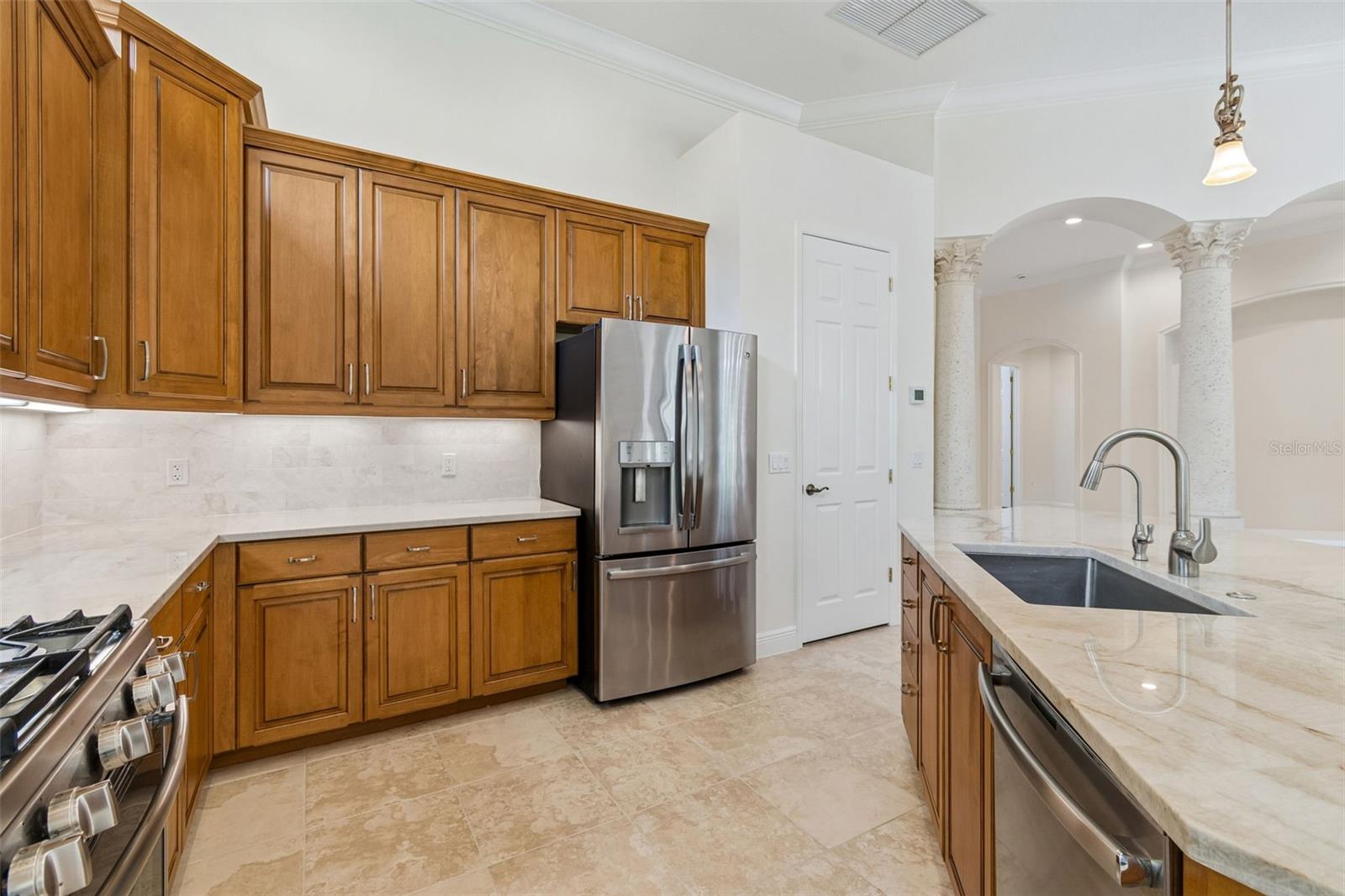 Kitchen - 7222 LAKE FOREST GLN, BRADENTON