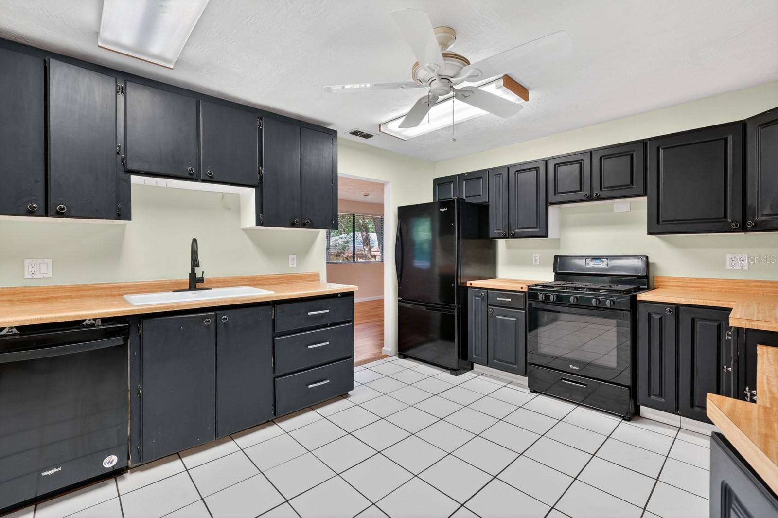Single Family Residence at 12 DAWSON DR, PALM COAST, photo 33 of 49