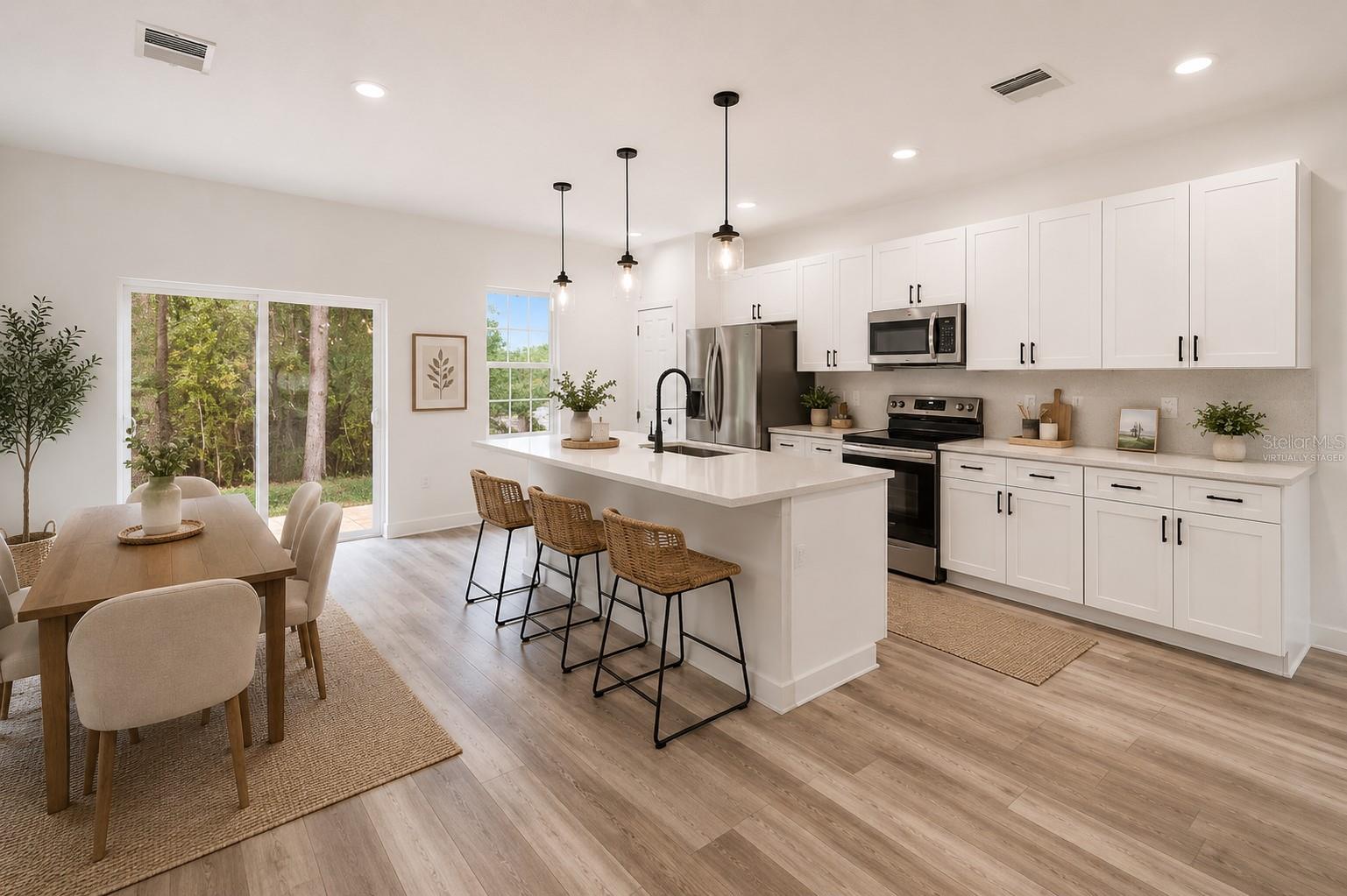 “virtually staged” - 2773 SW 147ST STREET RD, OCALA