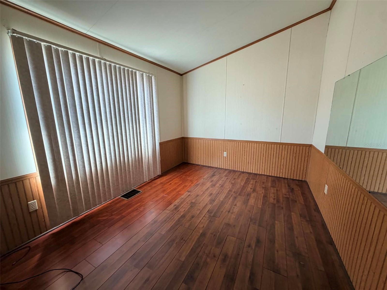 Second bedroom - 50989 HIGHWAY 27 #87, DAVENPORT