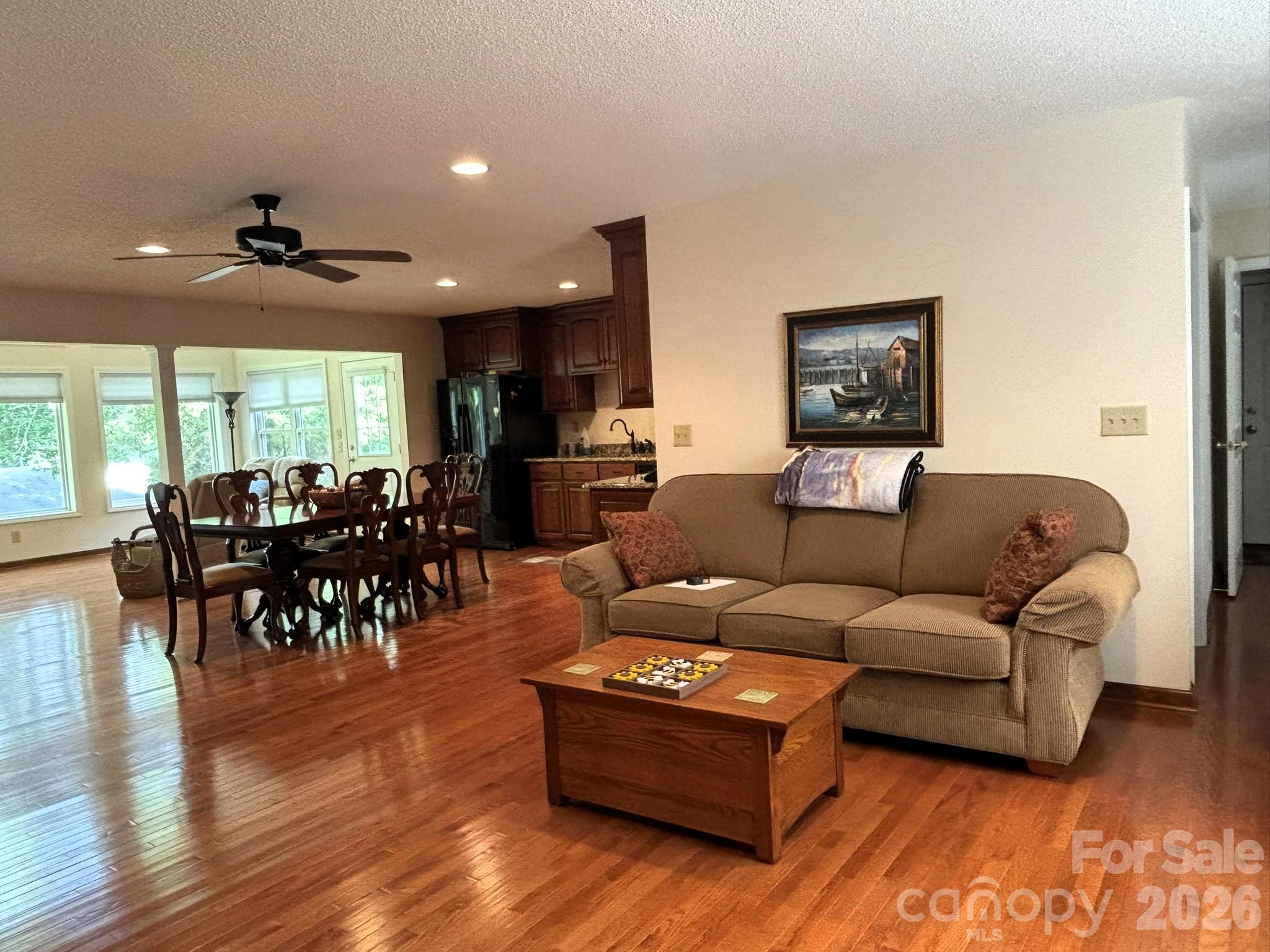 Living Room - 130 Canoe Court, Mount Gilead