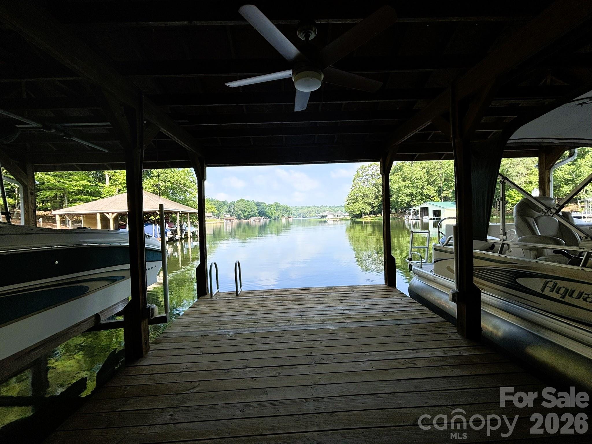 Double Boat Lift and Dock - 130 Canoe Court, Mount Gilead