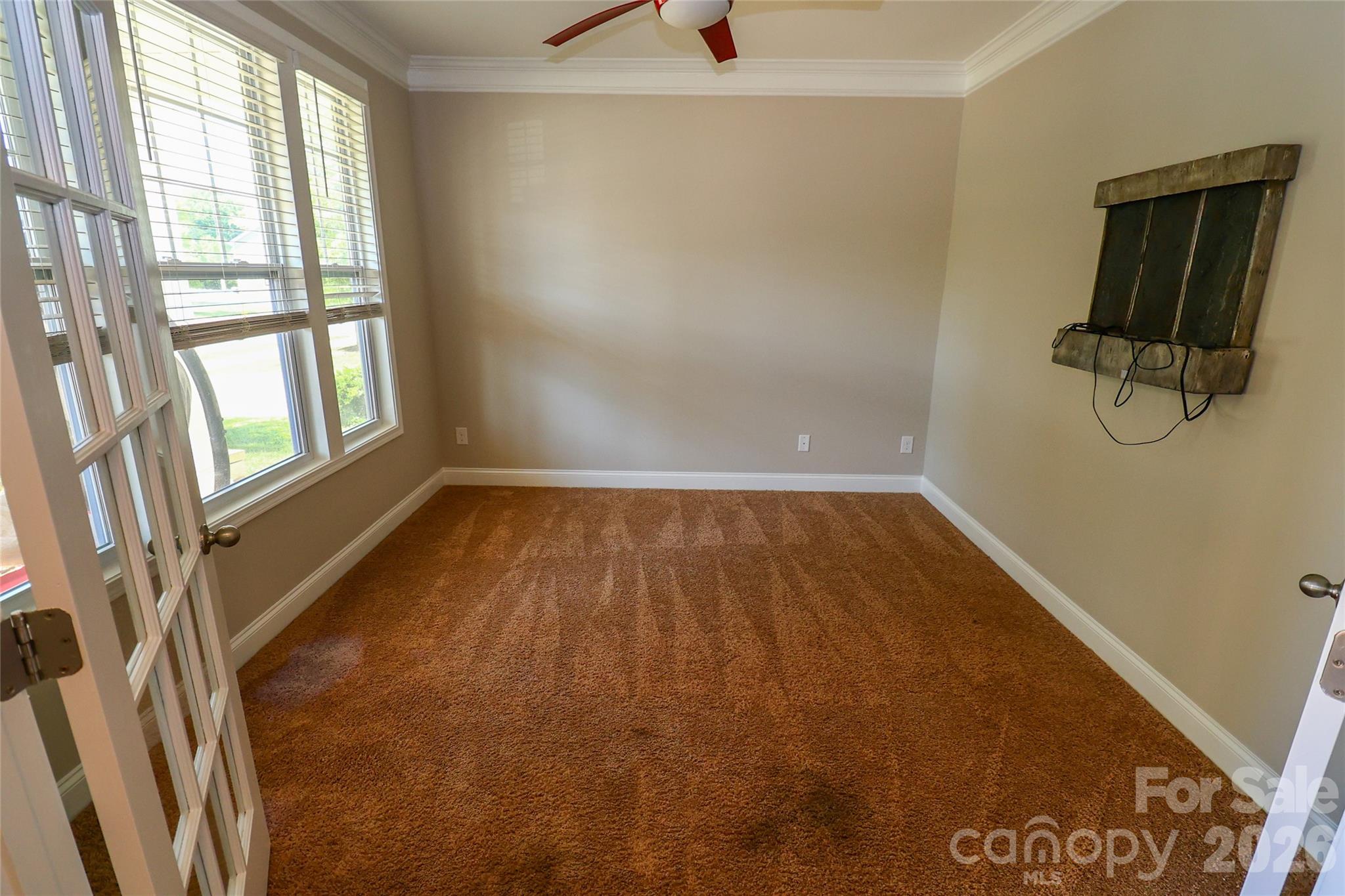 Flex / Office / Dining Room - 109 E Americana Drive, Mooresville