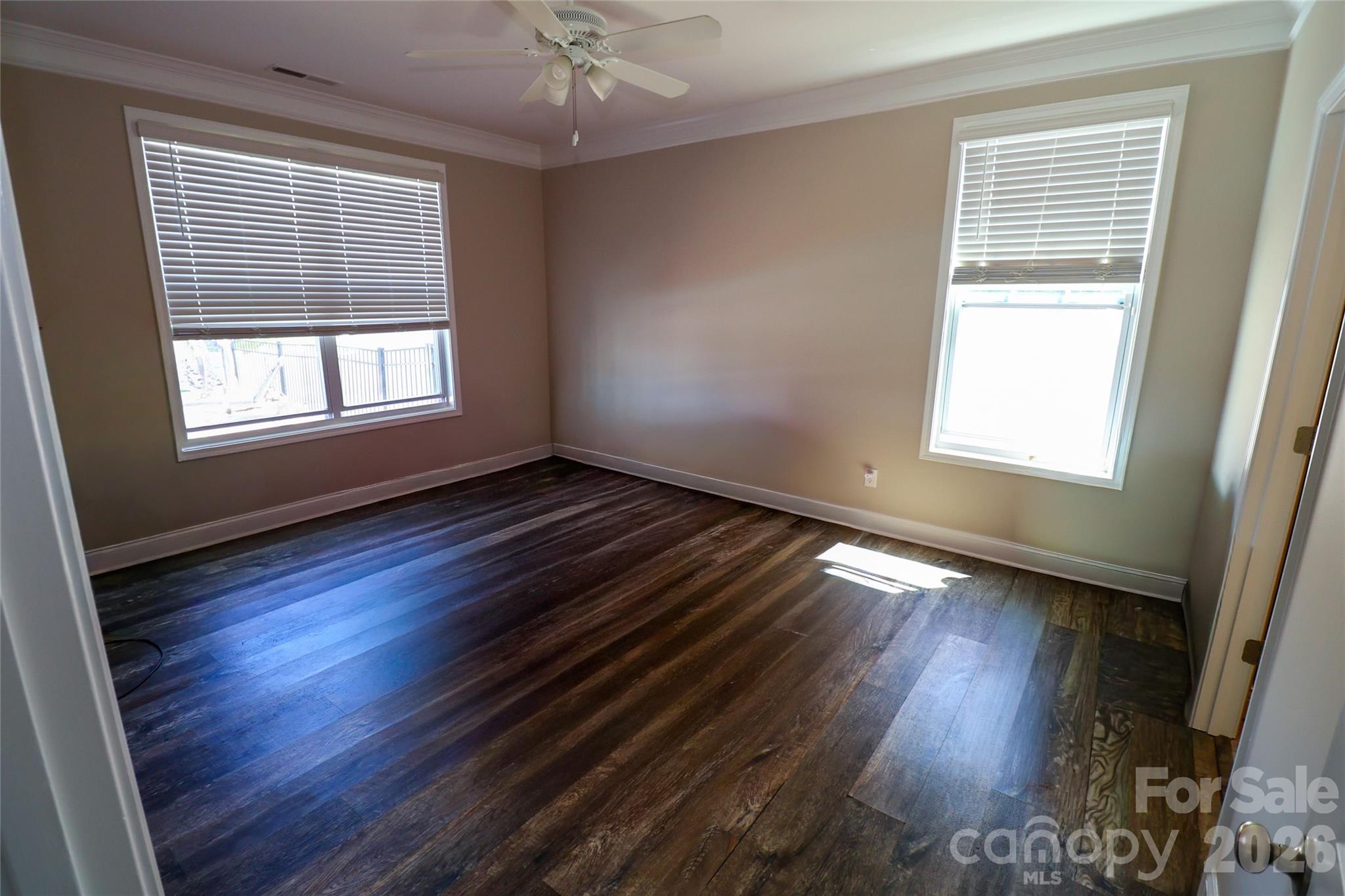 Primary - 109 E Americana Drive, Mooresville