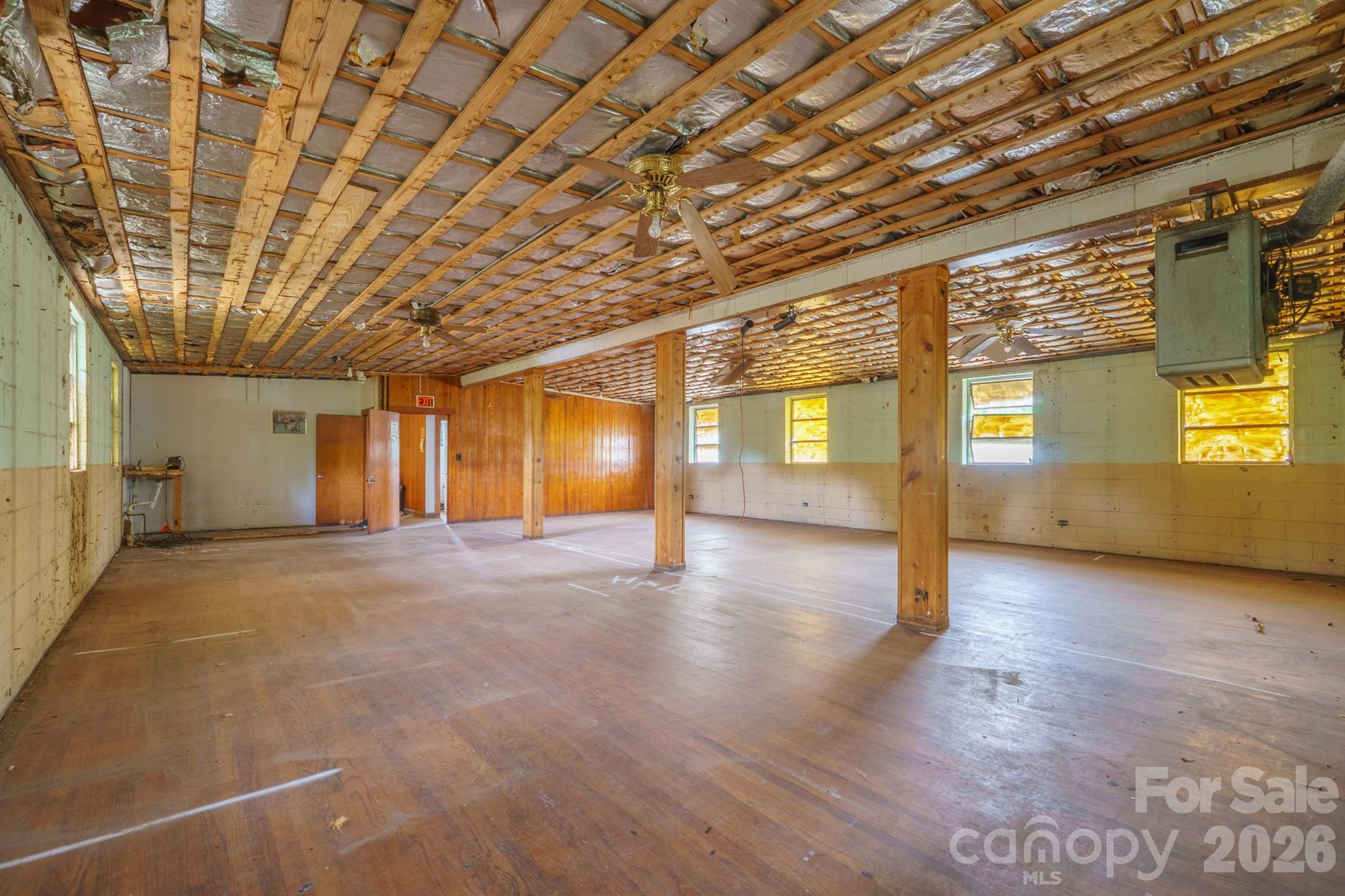 Business at 307 Buffalo Street, Shelby, photo 9 of 25