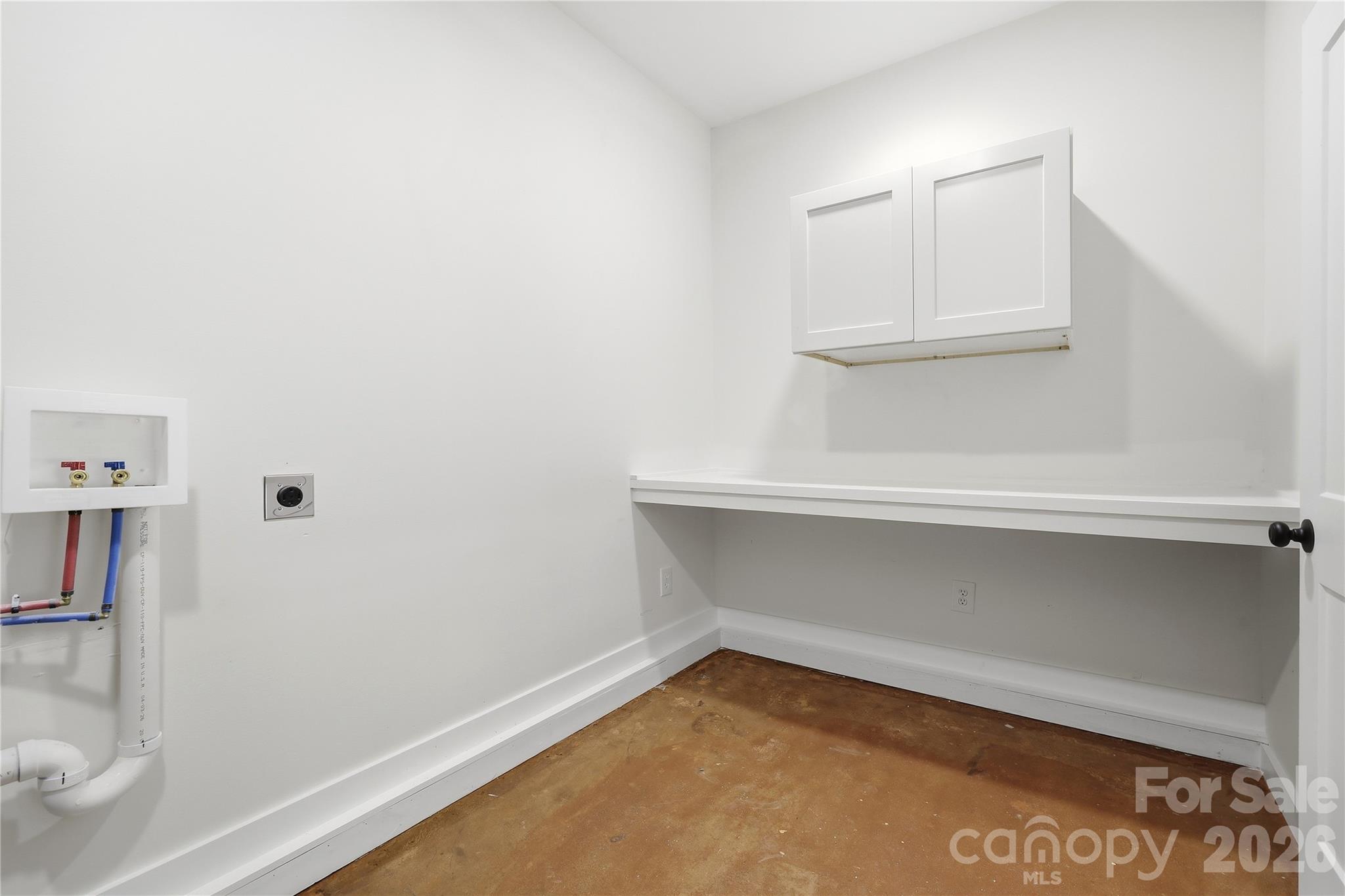 Laundry Room Folding and Storage Area - 30 Top Of The Mountain Road, Hendersonville
