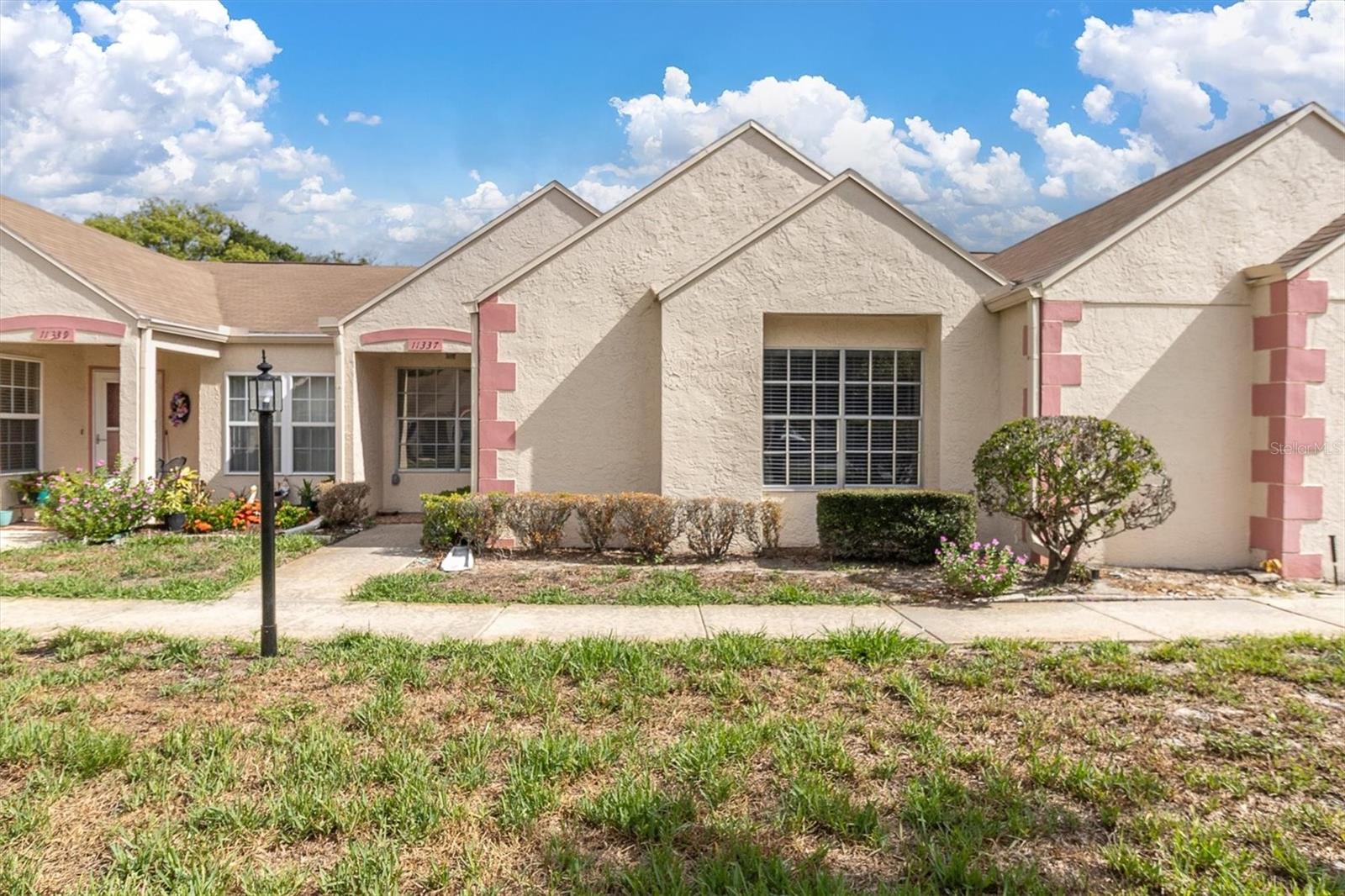 11337 VERSAILLES LN