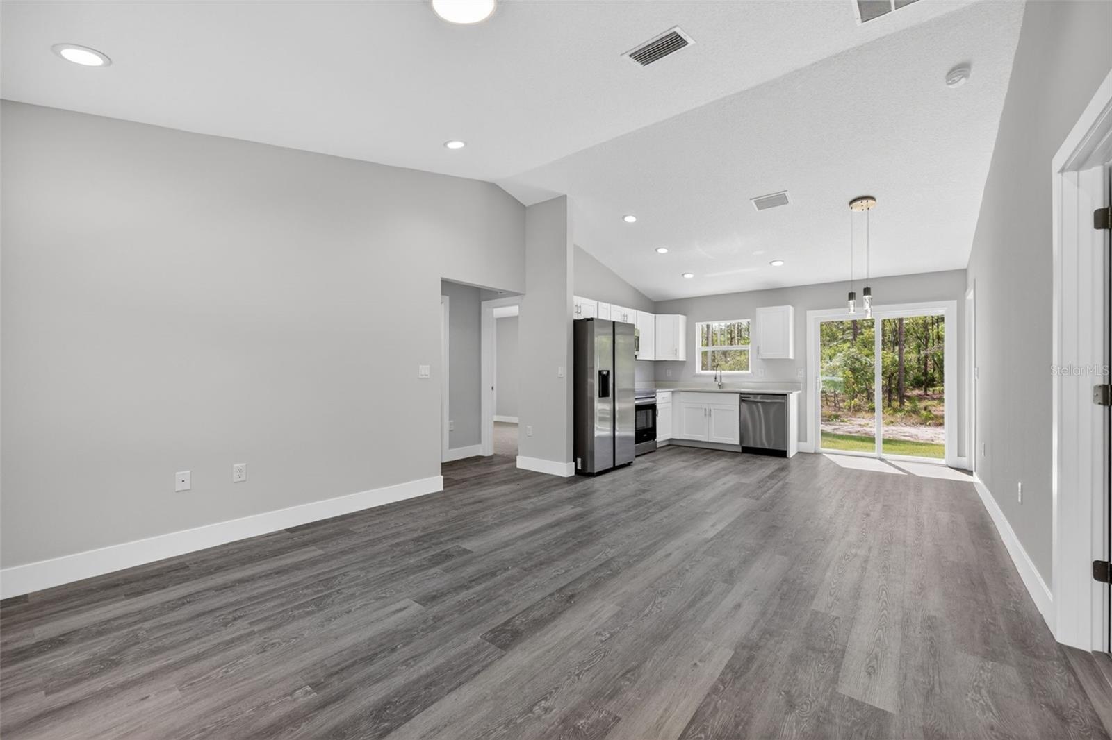 Single Family Residence at 1451 SW 153RD CT, OCALA, photo 6 of 32