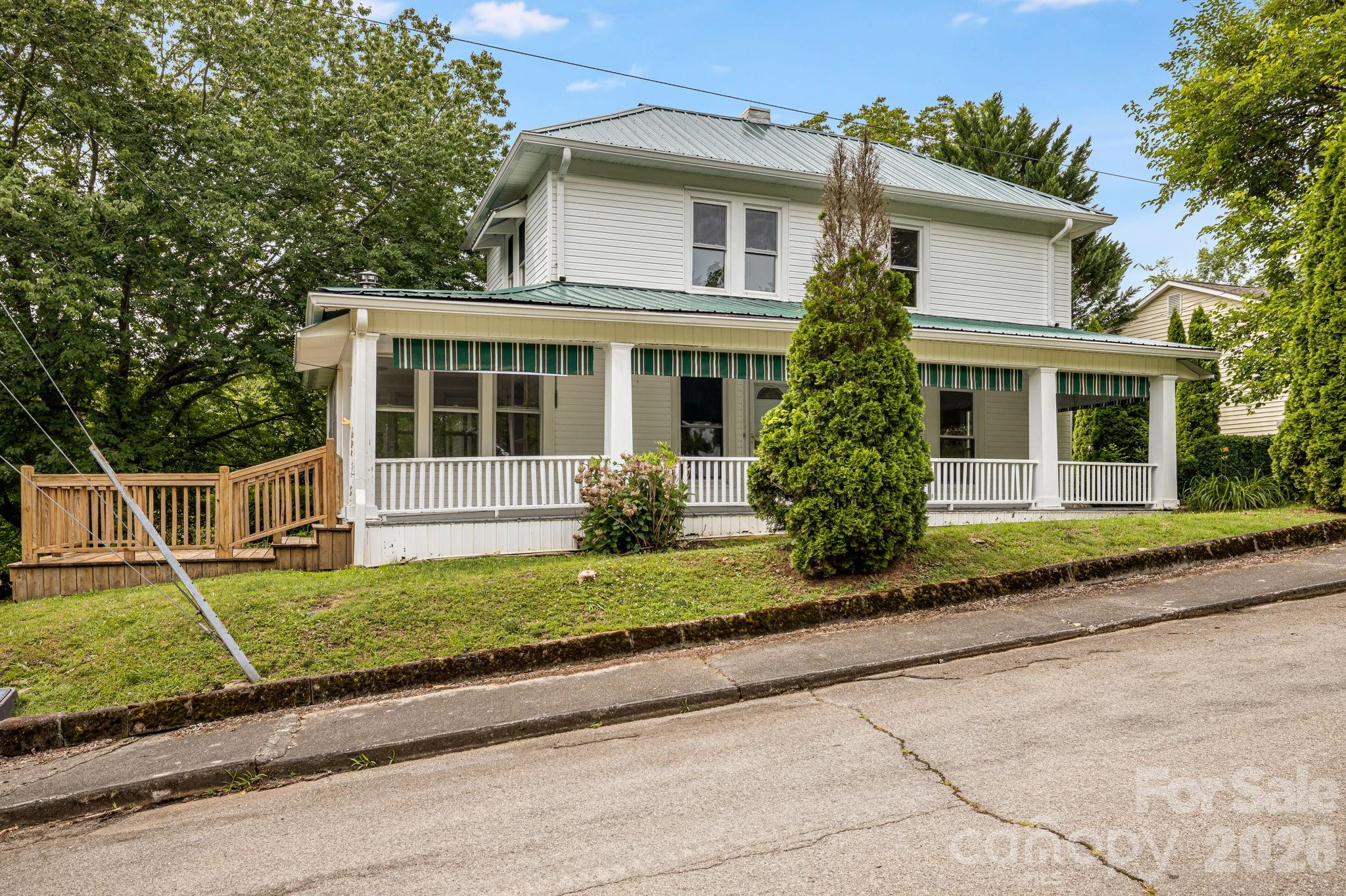 Single Family Residence at 82 Hill Street, Hot Springs, photo 31 of 42