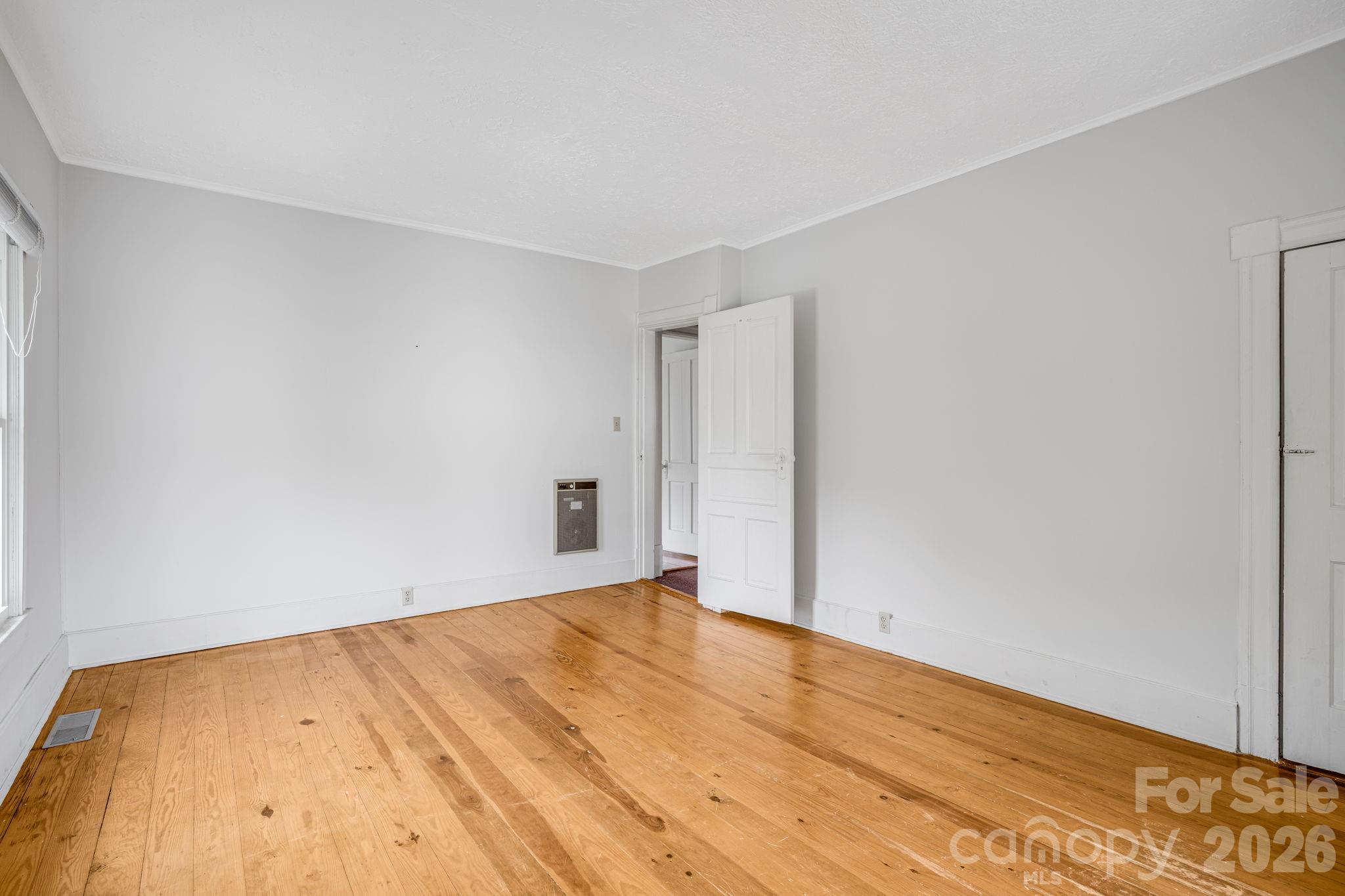 Single Family Residence at 82 Hill Street, Hot Springs, photo 26 of 42