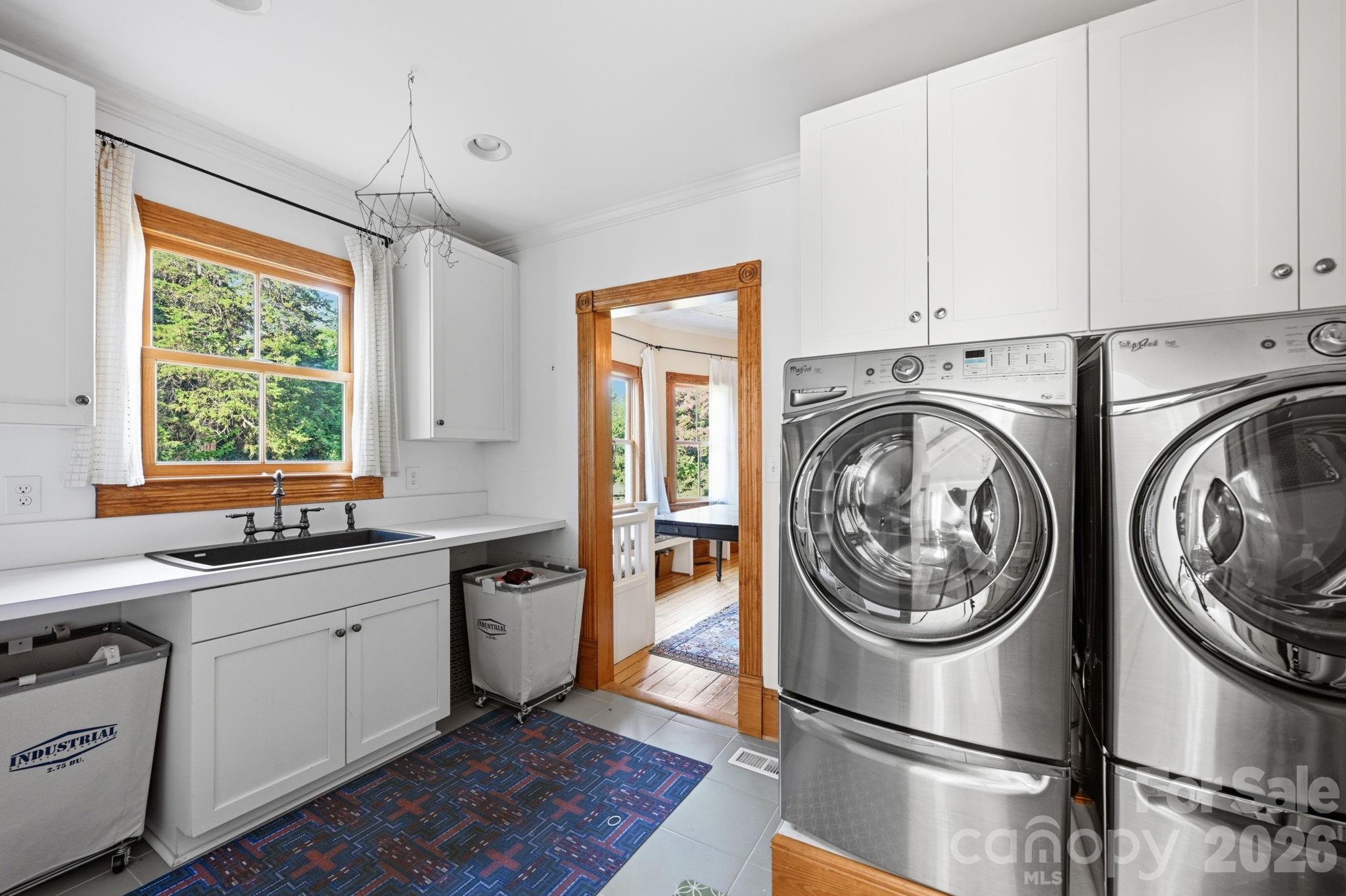 Laundry Room - 519 South Street, Davidson