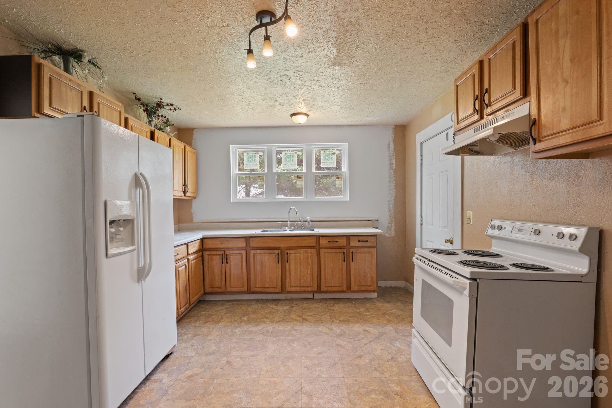 Single Family Residence at 1434 S Main Street, Waynesville, photo 7 of 34