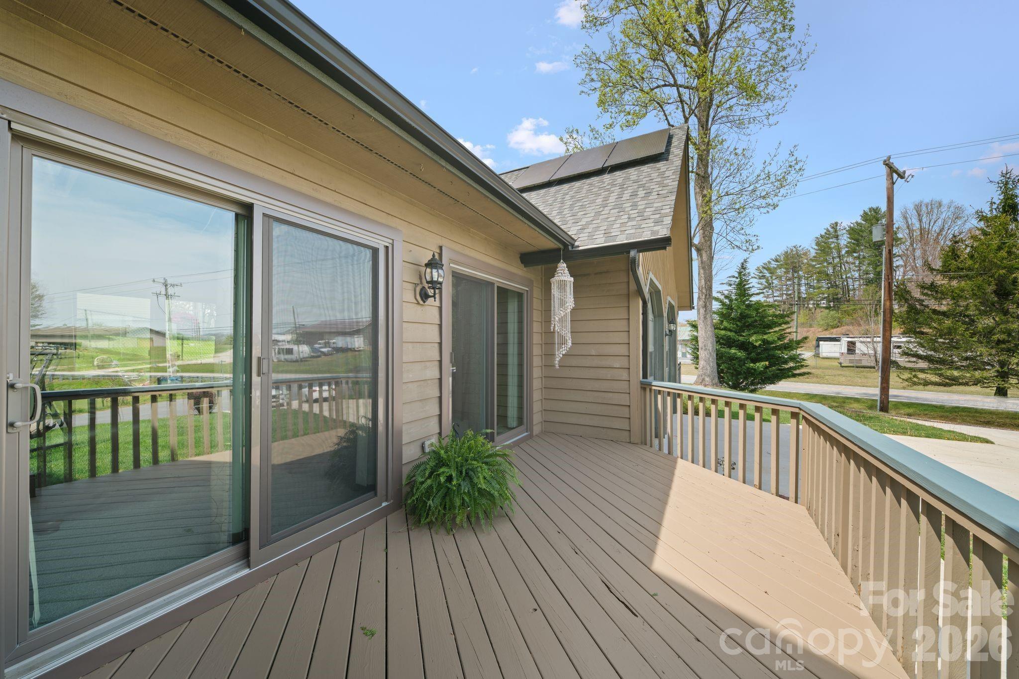 Deck off of Family Room on front - 100 Forest Park Drive, Hendersonville
