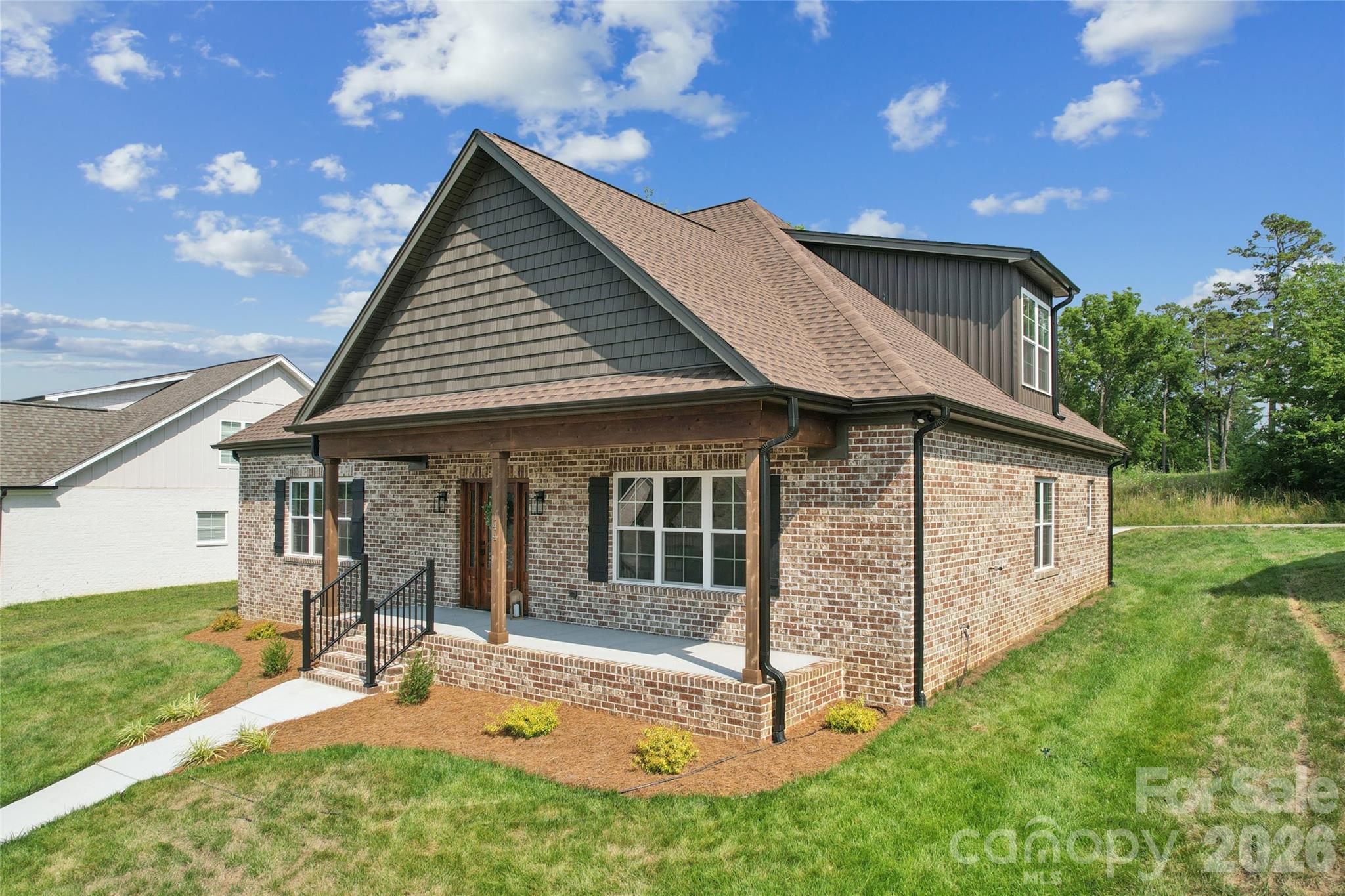 Single Family Residence at 144 Reserve Drive, Mocksville, photo 2 of 28