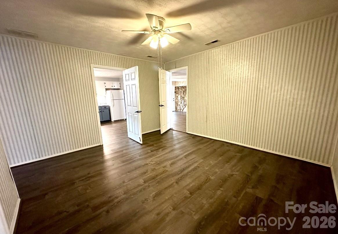 Bonus/Dining Room - 1567 Newfound Road, Leicester