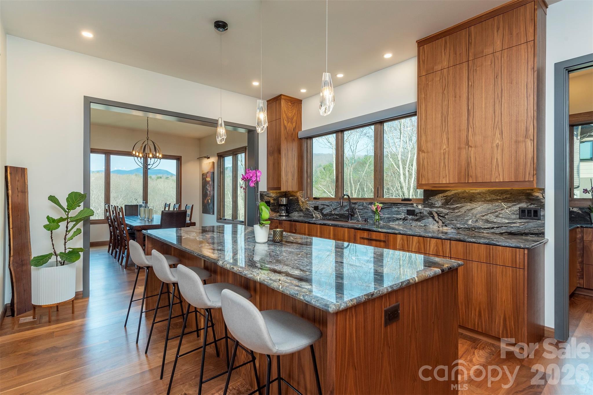 Chef's kitchen with side pantry room, build in mini fridges, wine cooler and so much more - 158 Riverbend Forest Drive, Asheville
