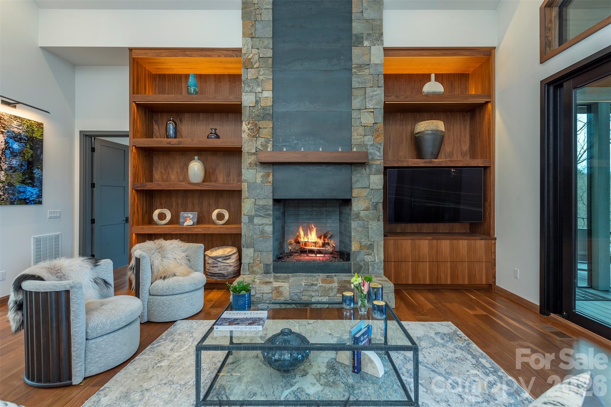 One of 4 gas fireplaces to enjoy - 158 Riverbend Forest Drive, Asheville