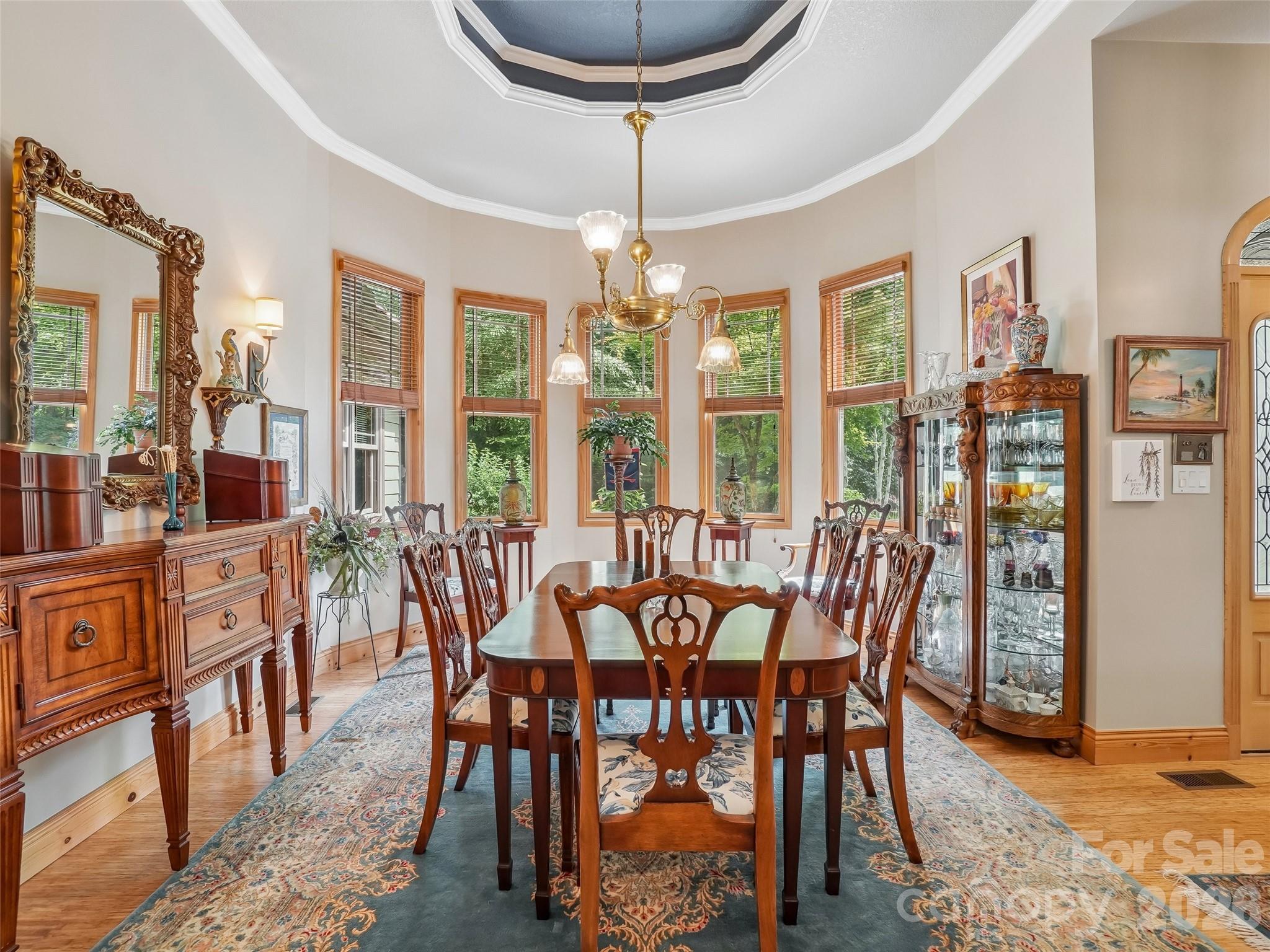 Single Family Residence at 300 Pinnacle Peak Lane, Flat Rock, photo 9 of 40