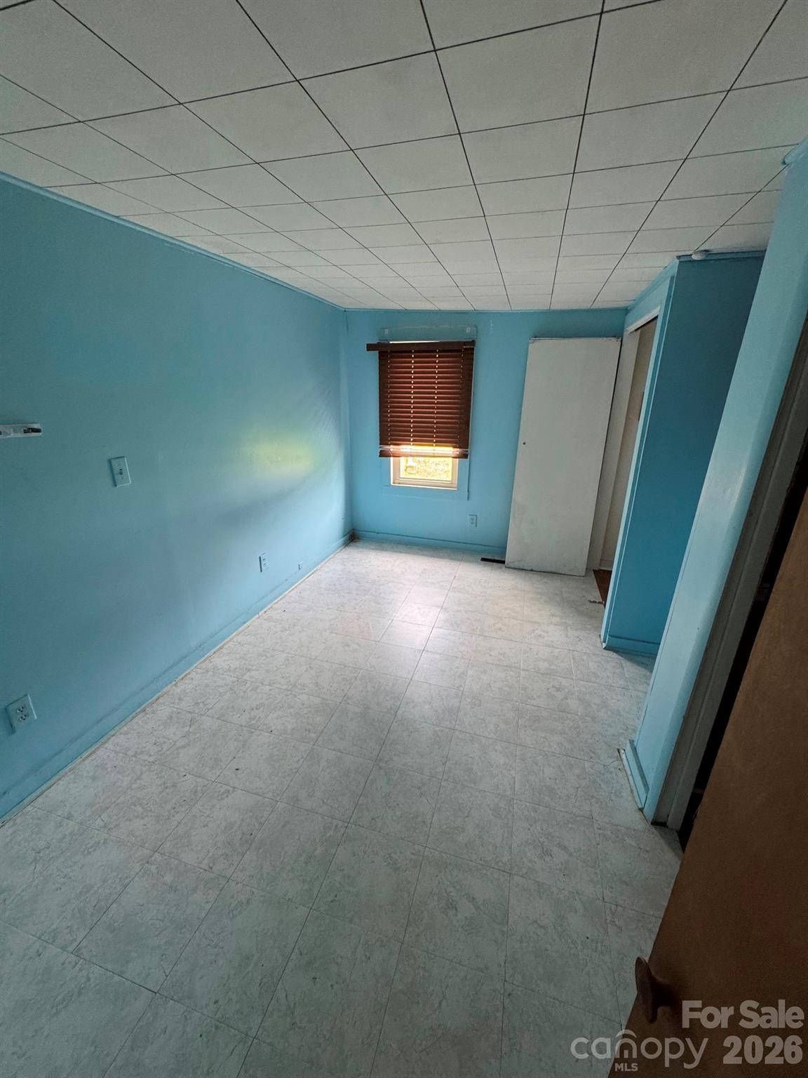 Single Family Residence at 831/833 N Oak Street, Hendersonville, photo 6 of 26