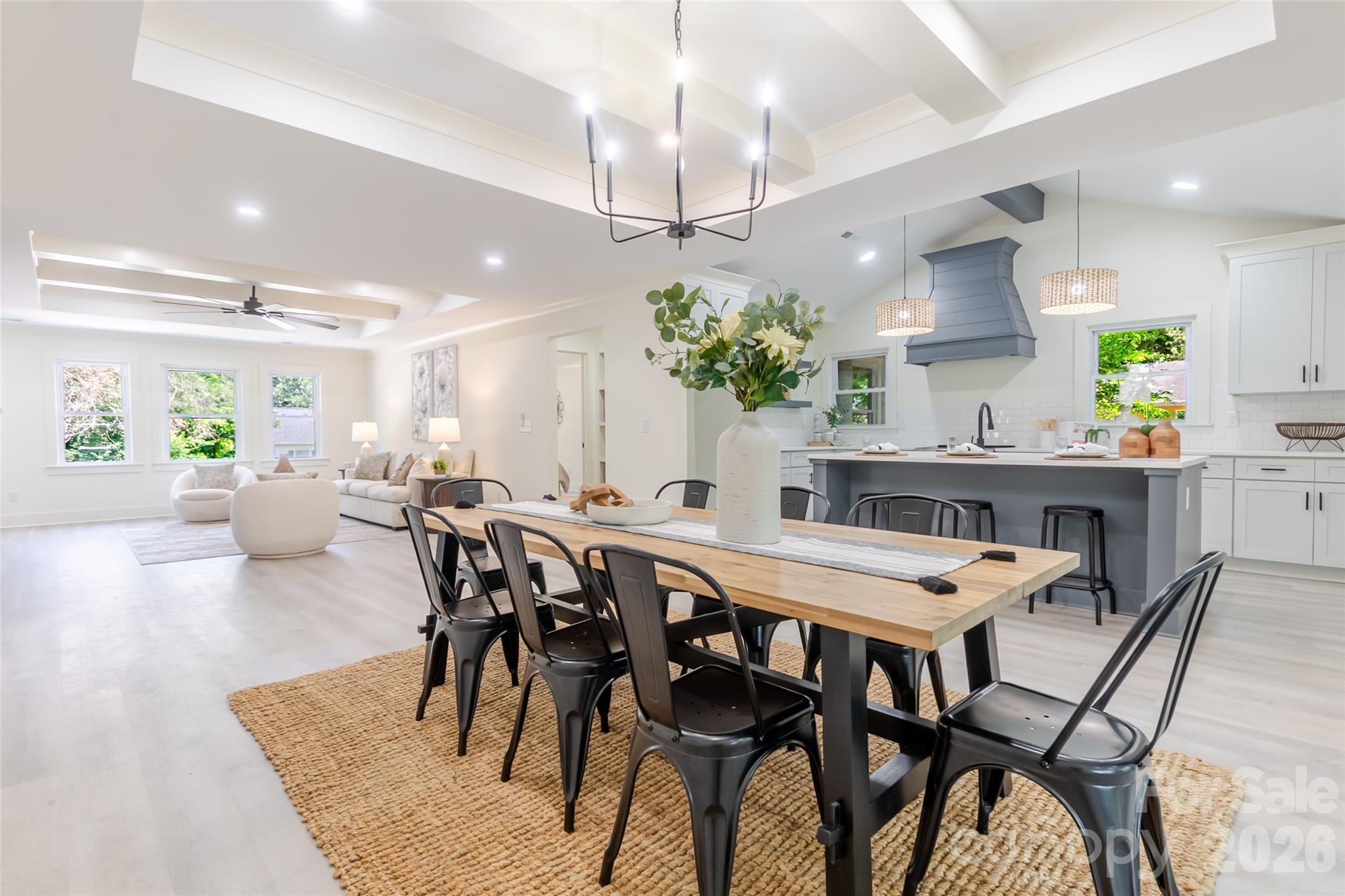 Open floor plan flows effortlessly - 1501 Mccormick Avenue, Gastonia