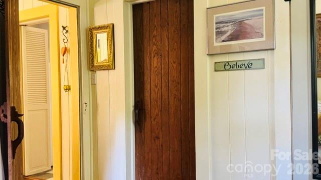 Single Family Residence at 23 Leatherwood Lane, Hendersonville, photo 15 of 31