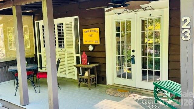 Single Family Residence at 23 Leatherwood Lane, Hendersonville, photo 24 of 31