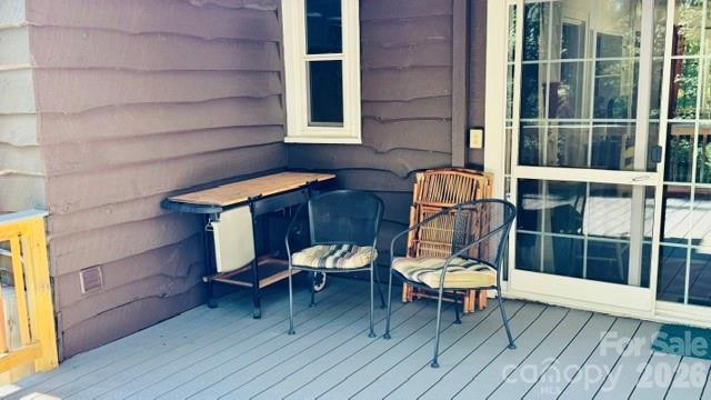 Single Family Residence at 23 Leatherwood Lane, Hendersonville, photo 26 of 31
