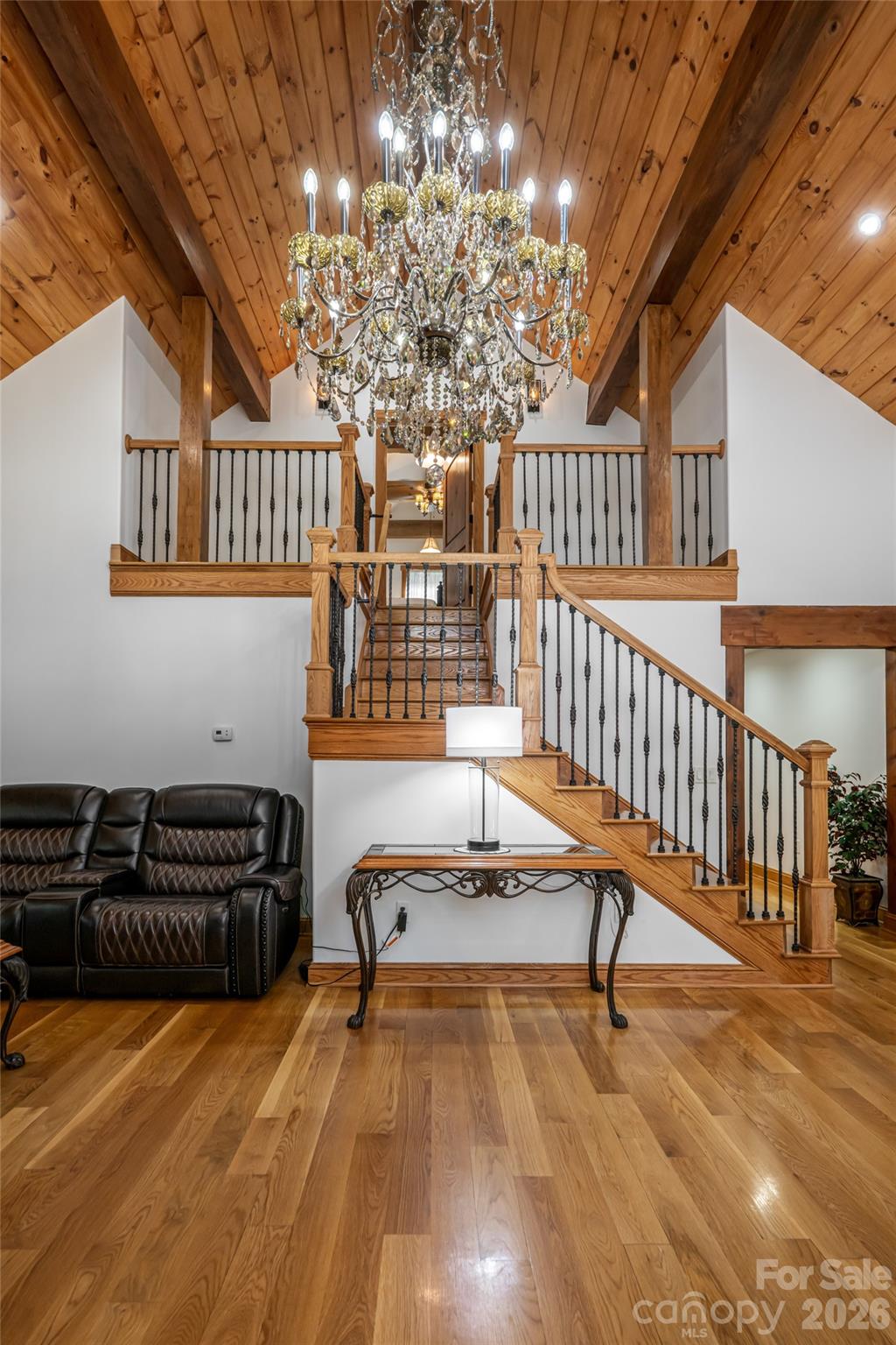 Single Family Residence at 86 Holiday Drive, Hendersonville, photo 8 of 26
