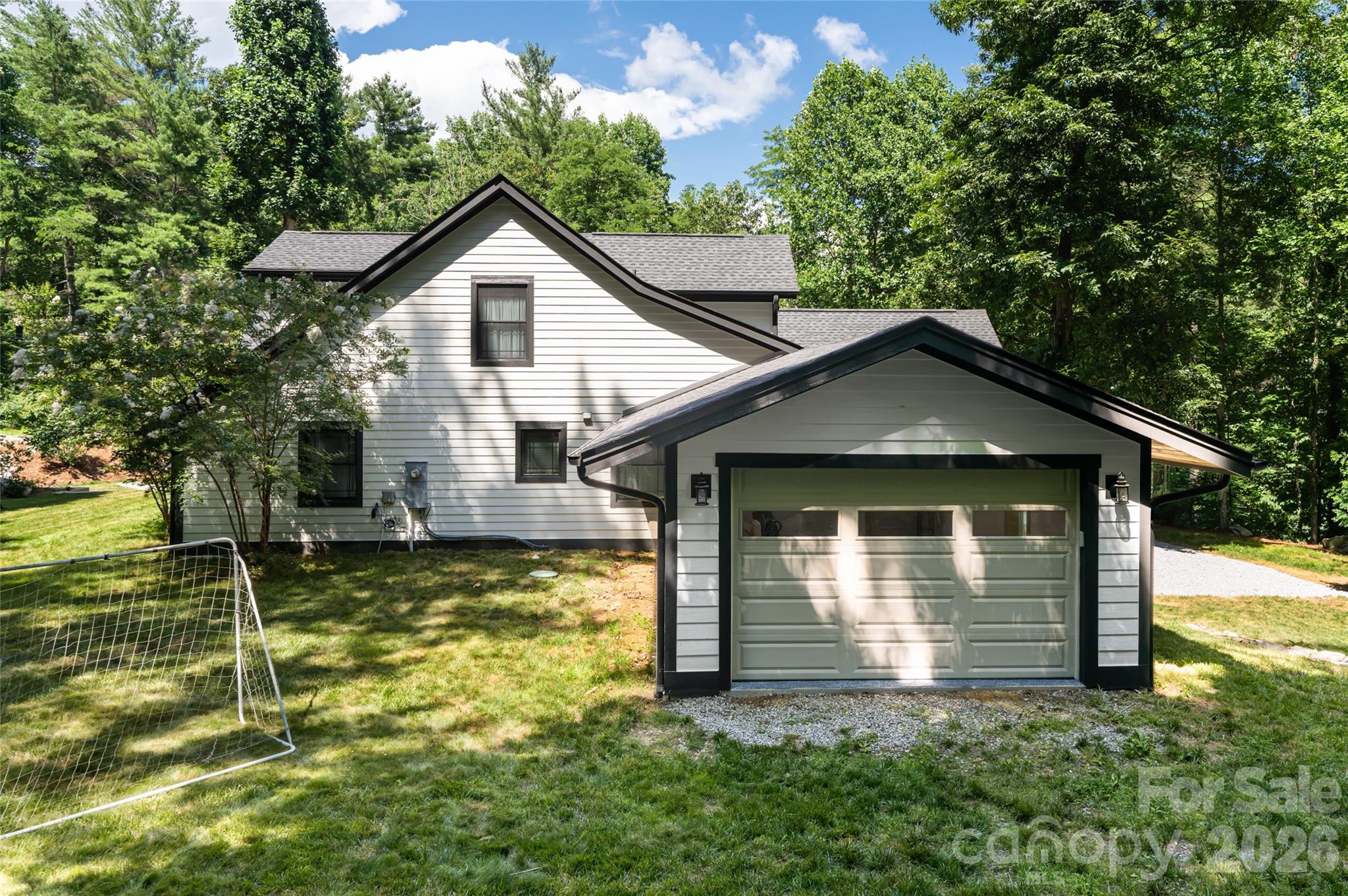 Single Family Residence at 86 Holiday Drive, Hendersonville, photo 21 of 26