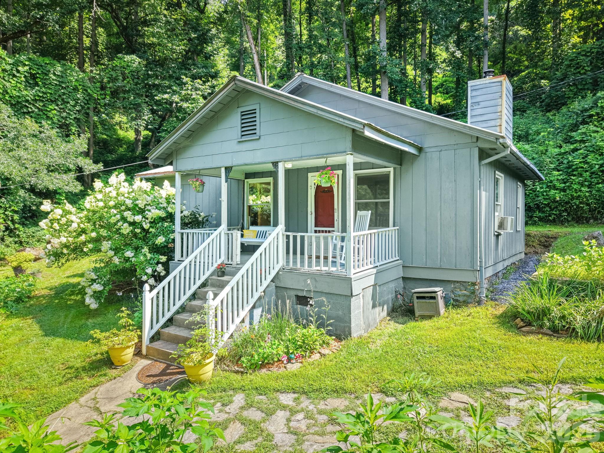 6115 Skyland Drive