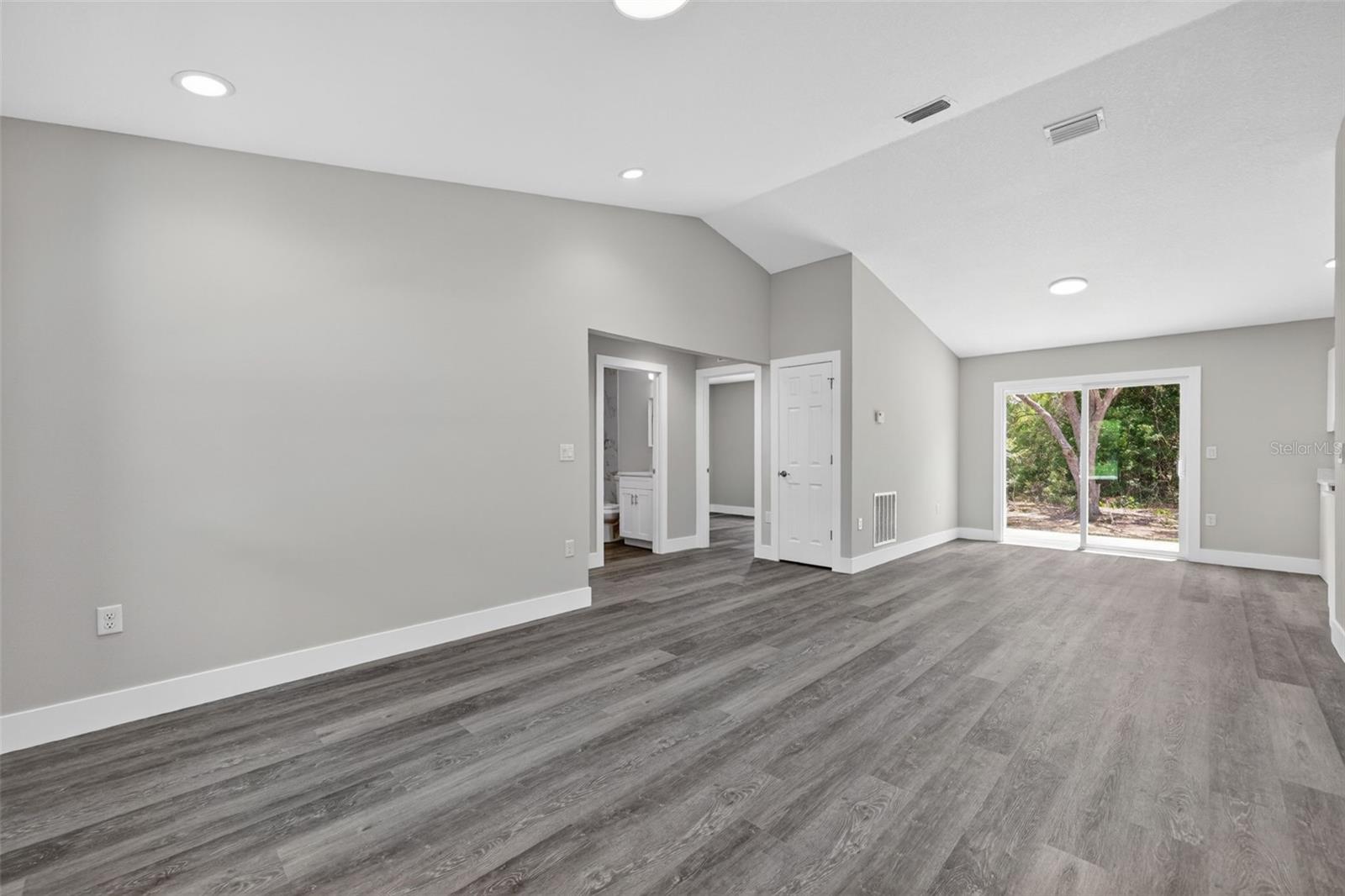 Single Family Residence at 2688 SW 150TH CT, OCALA, photo 7 of 28