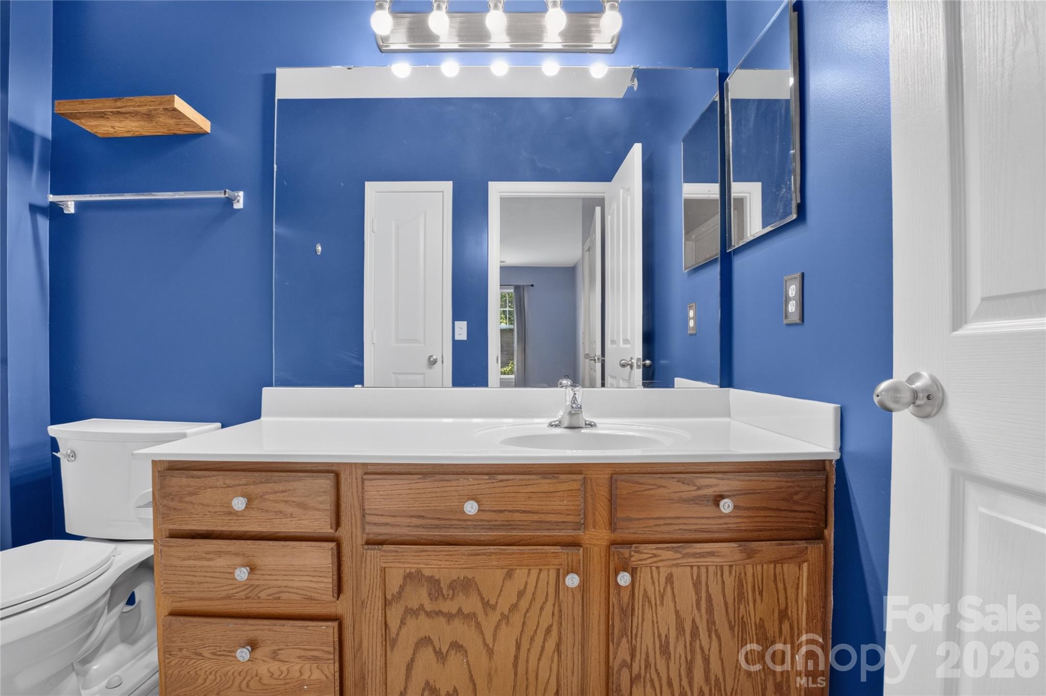 Condominium at 17221 Doe Valley Court, Cornelius, photo 8 of 17