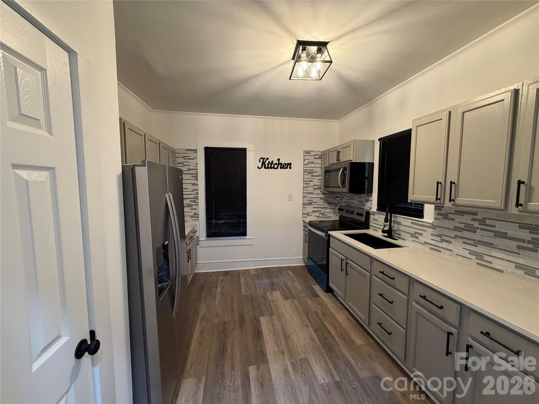 Single Family Residence at 316 N Bost Street, Statesville, photo 7 of 18