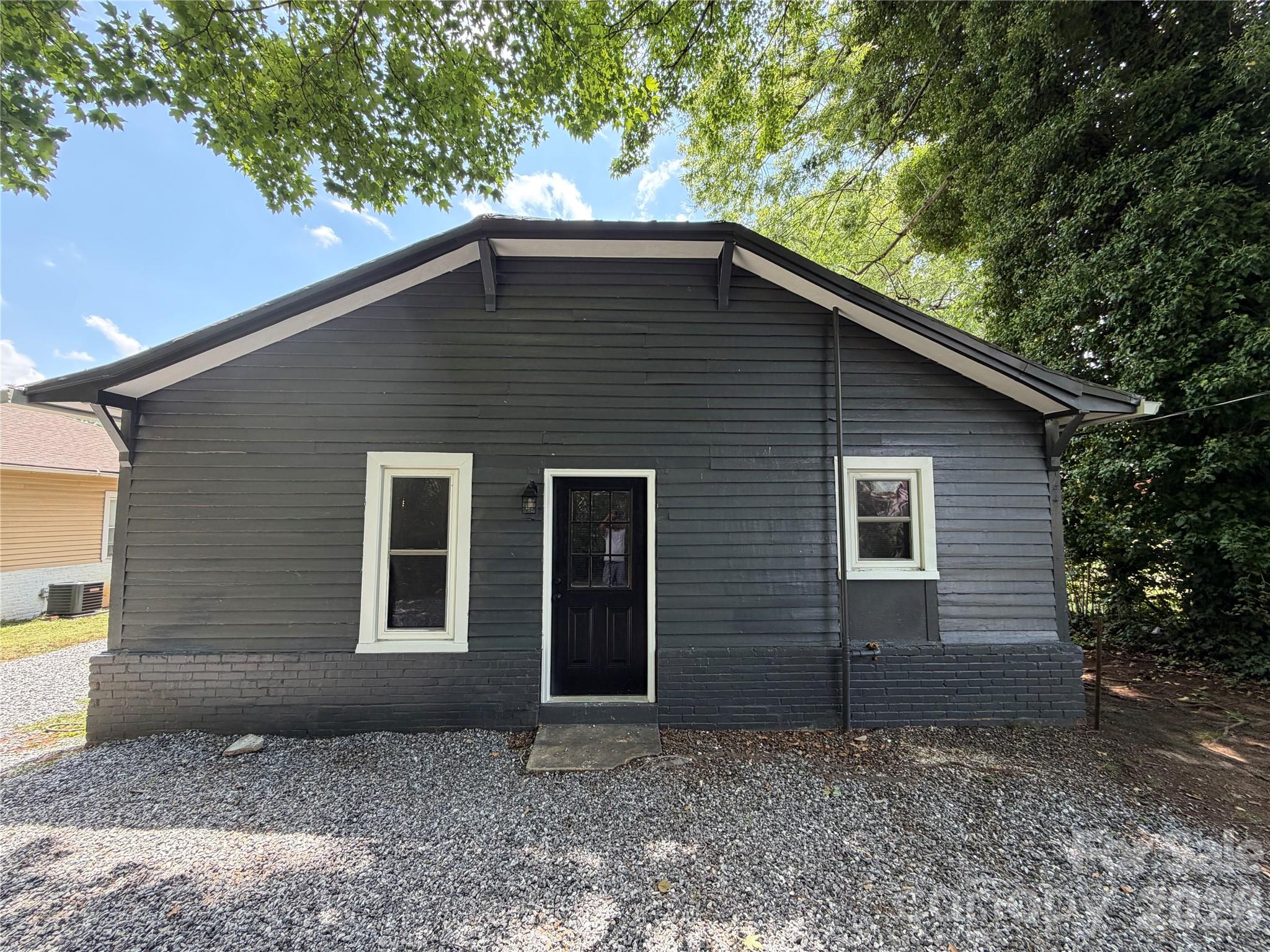 Single Family Residence at 316 N Bost Street, Statesville, photo 15 of 18